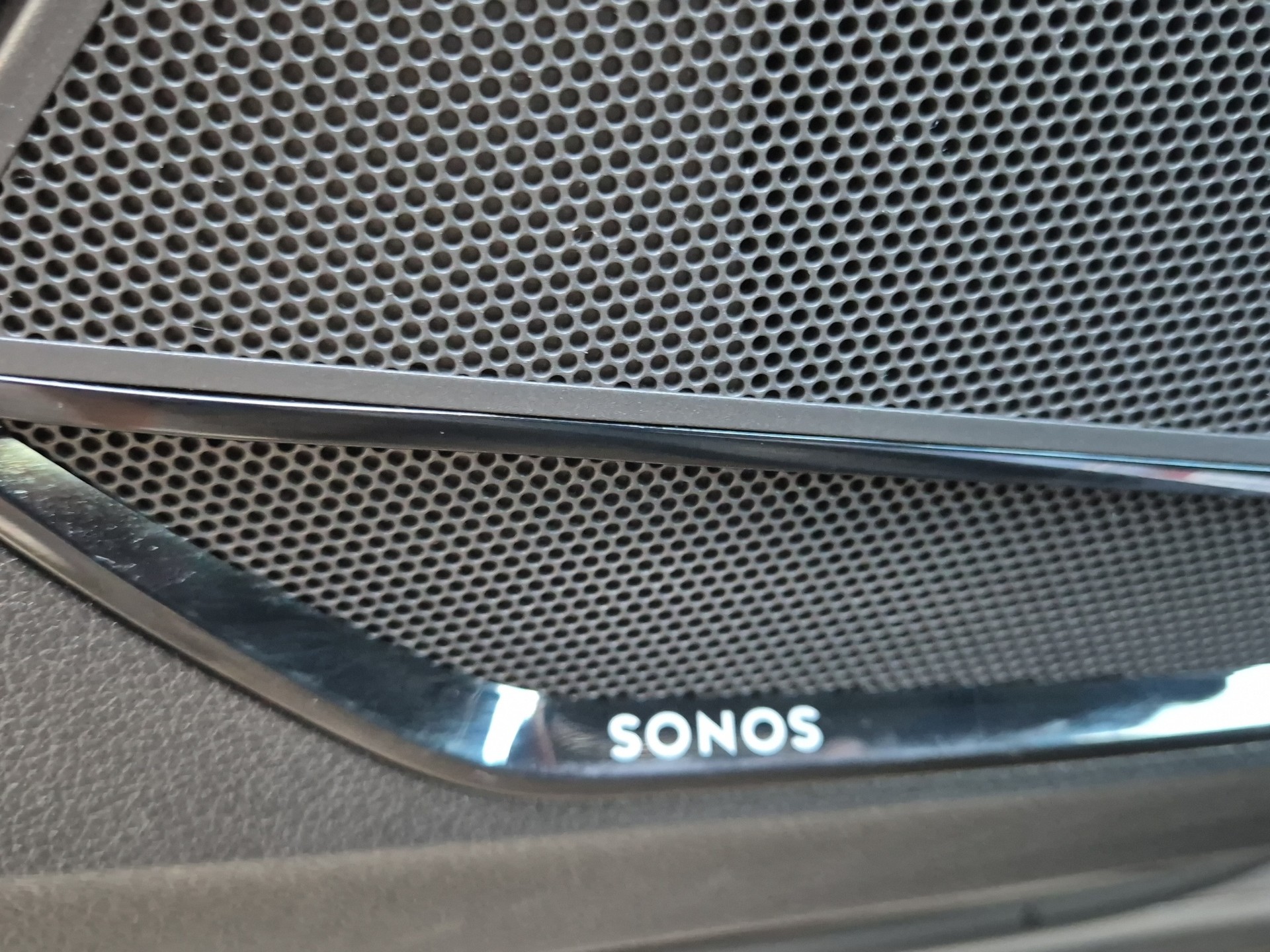 AUDI RS Q3 Sportback quattro S tronic-image-14
