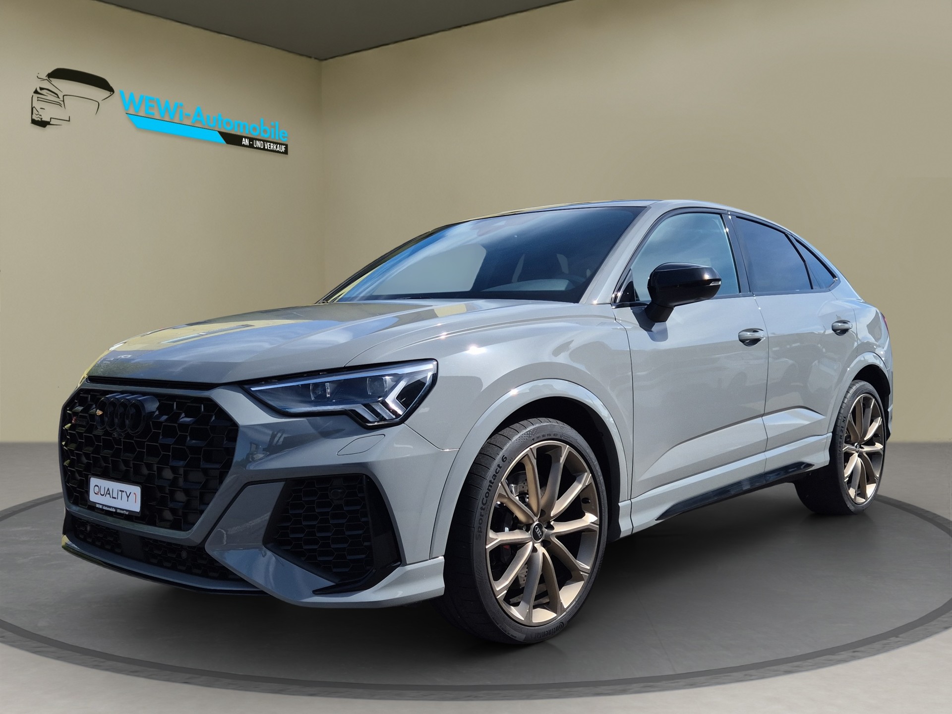 AUDI RS Q3 Sportback quattro S tronic