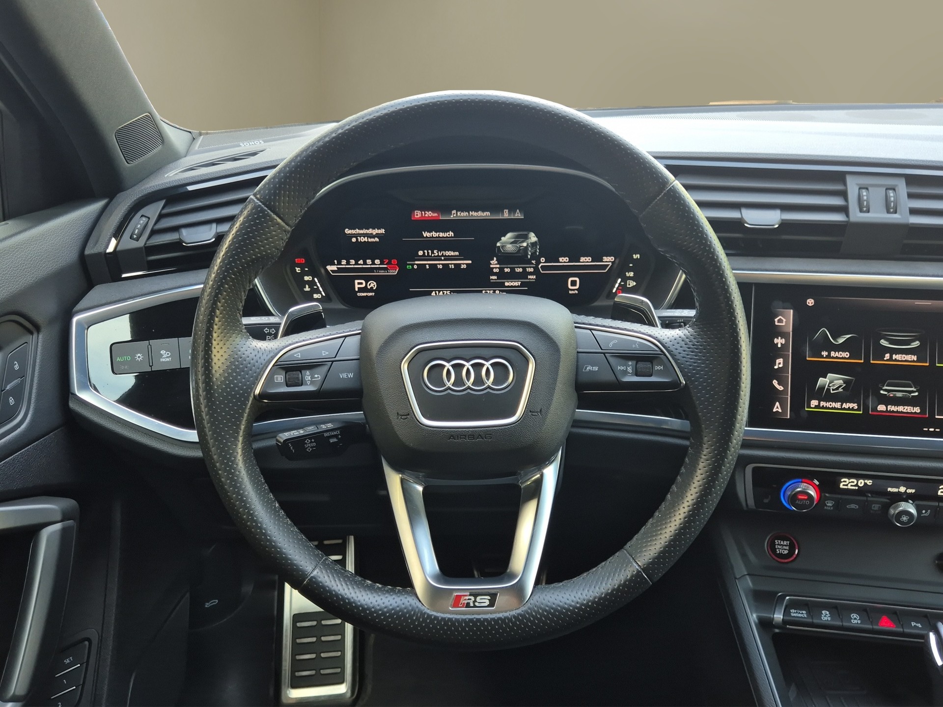 AUDI RS Q3 Sportback quattro S tronic-image-12