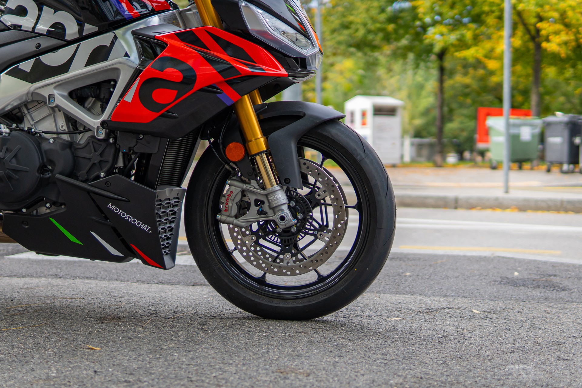 APRILIA Tuono V4 1100 Factory-image-4