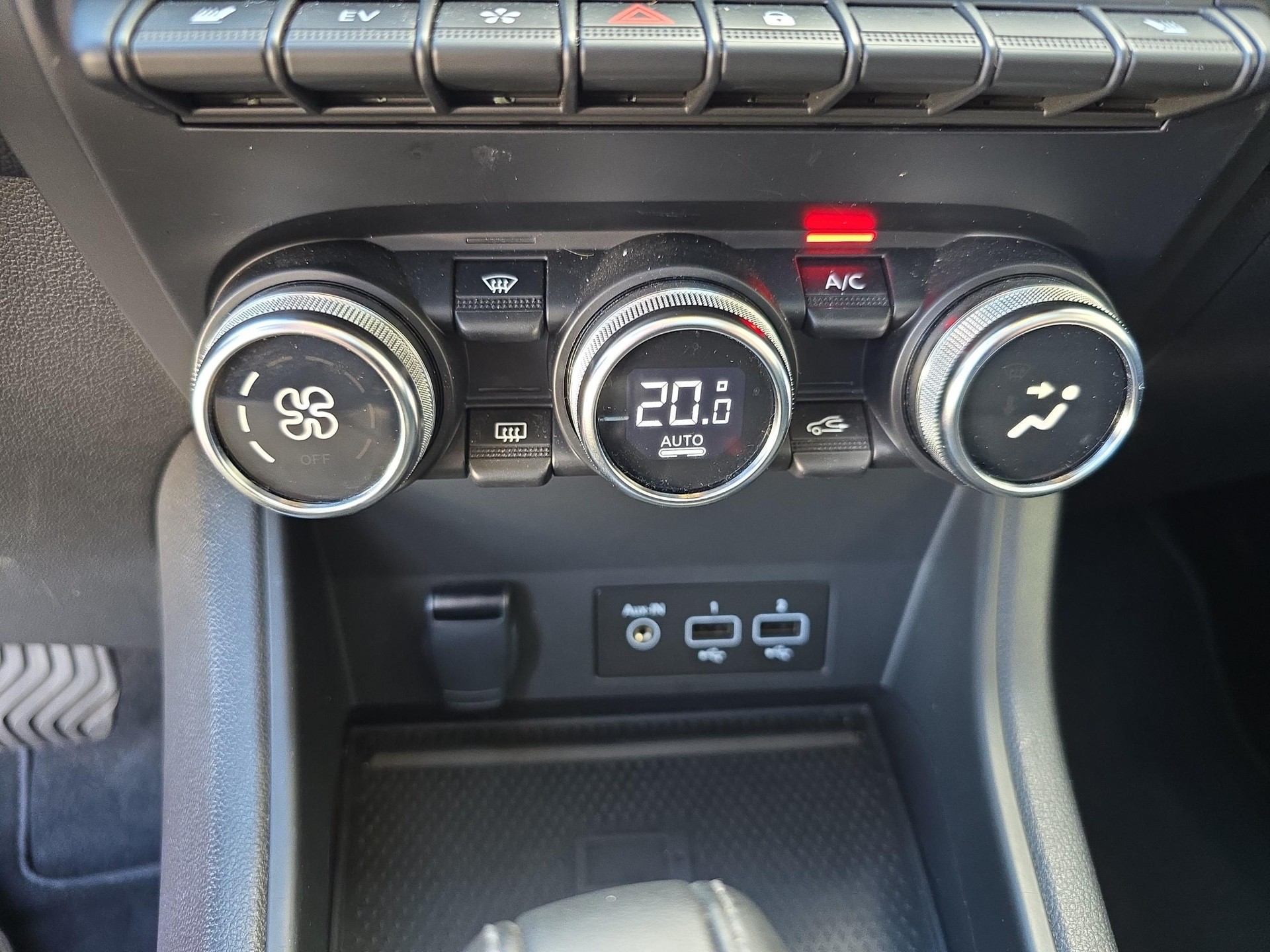 MITSUBISHI ASX 1.6 PHEV Intense-image-16