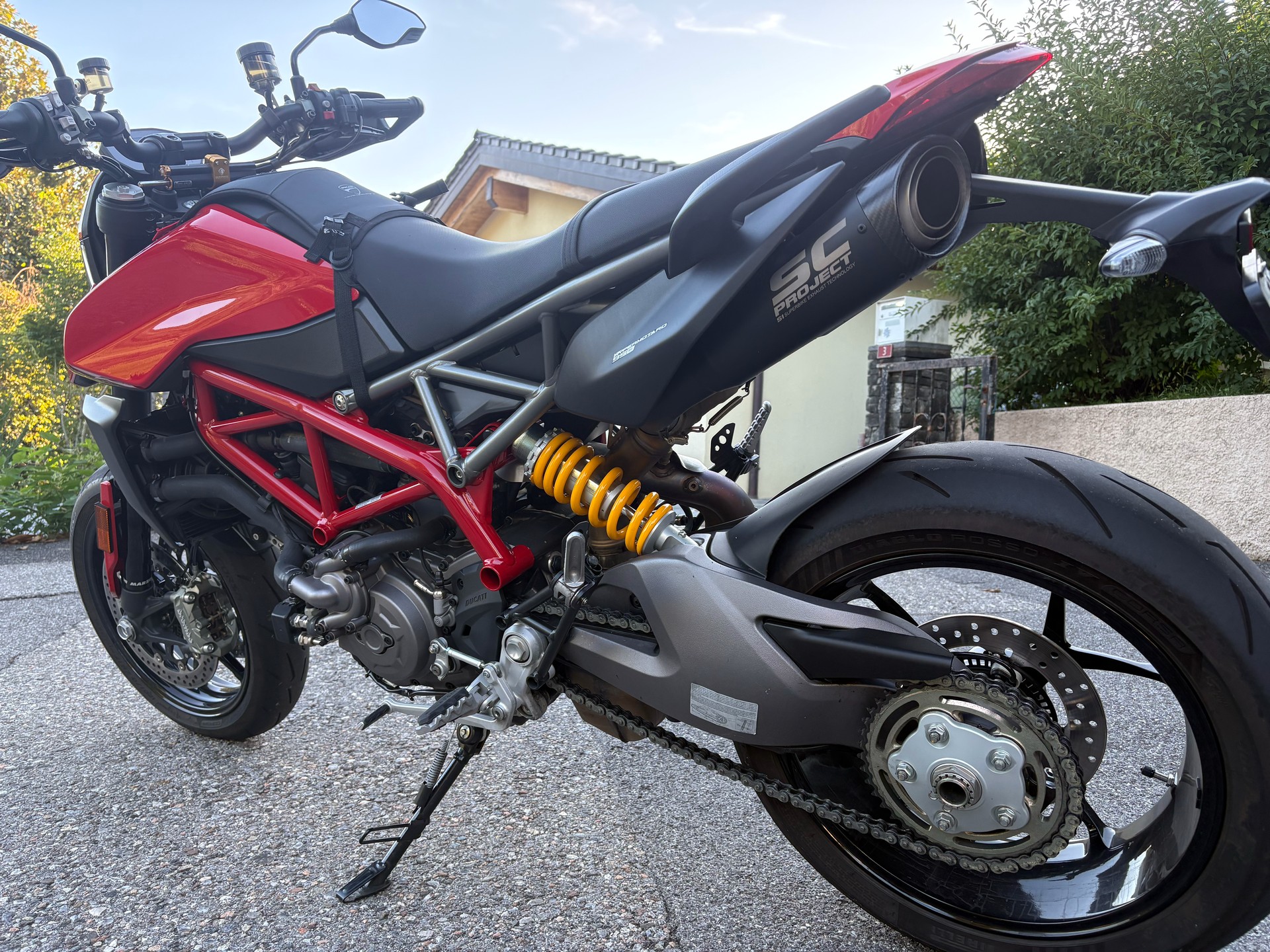 DUCATI Hypermotard 950-image-2