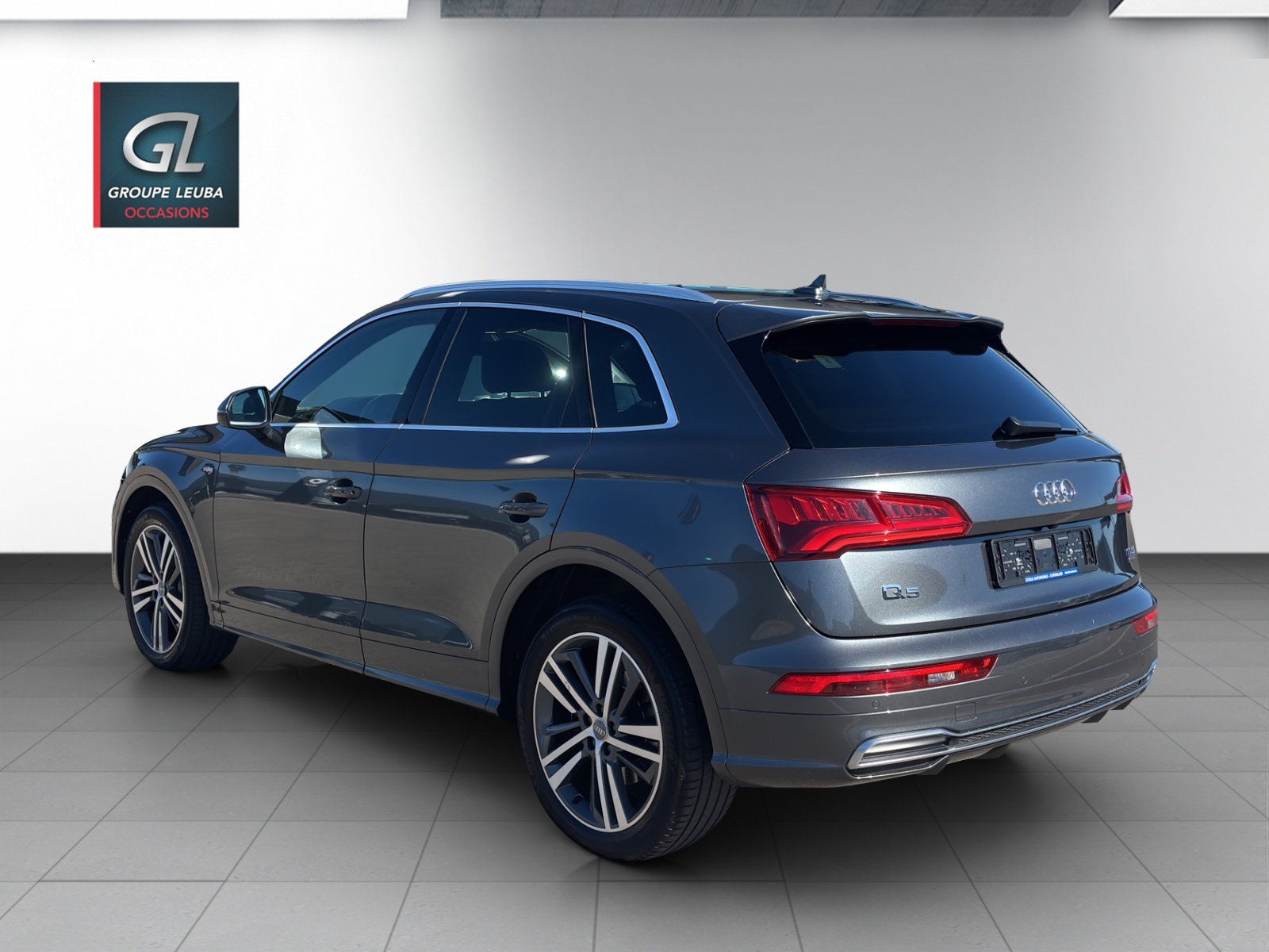 AUDI Q5 2.0 TFSI sport quattro-showroom-element-1