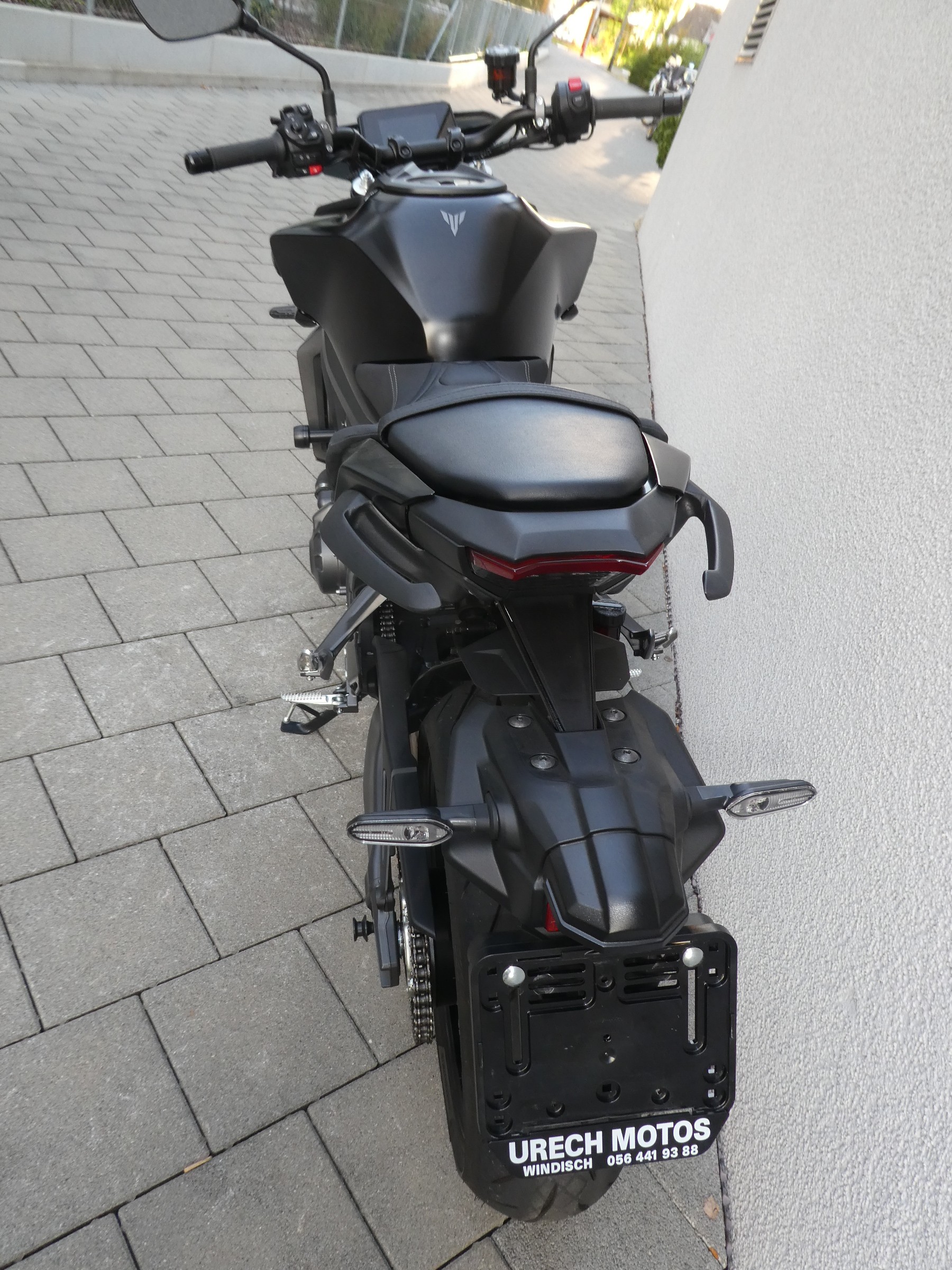 YAMAHA MT-09 Y-AMT-image-6