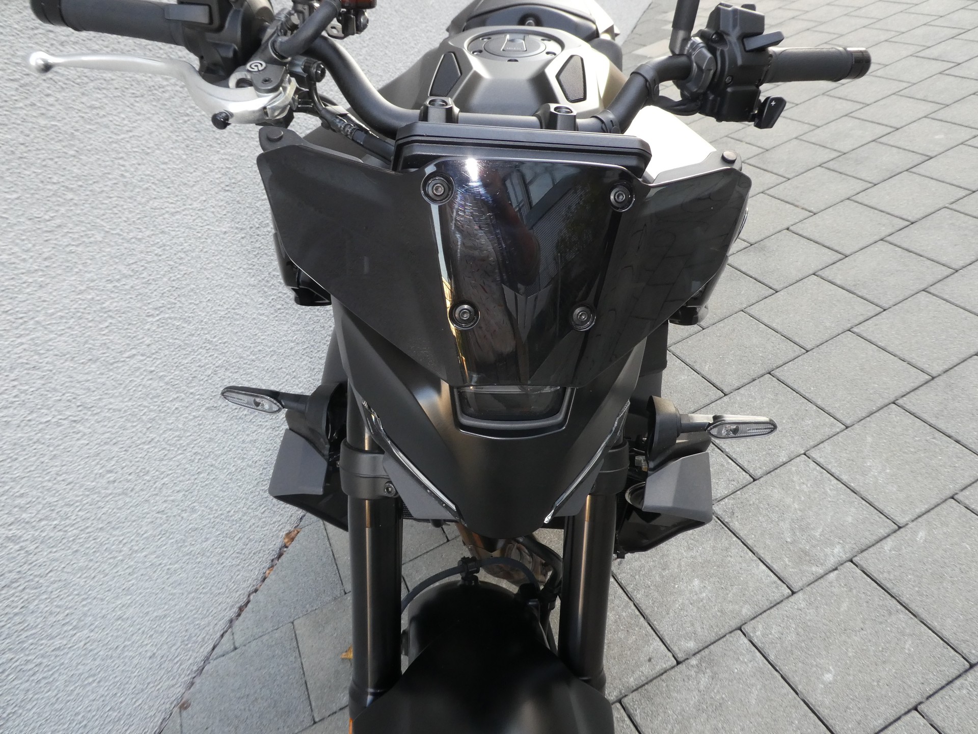 YAMAHA MT-09 Y-AMT-image-8