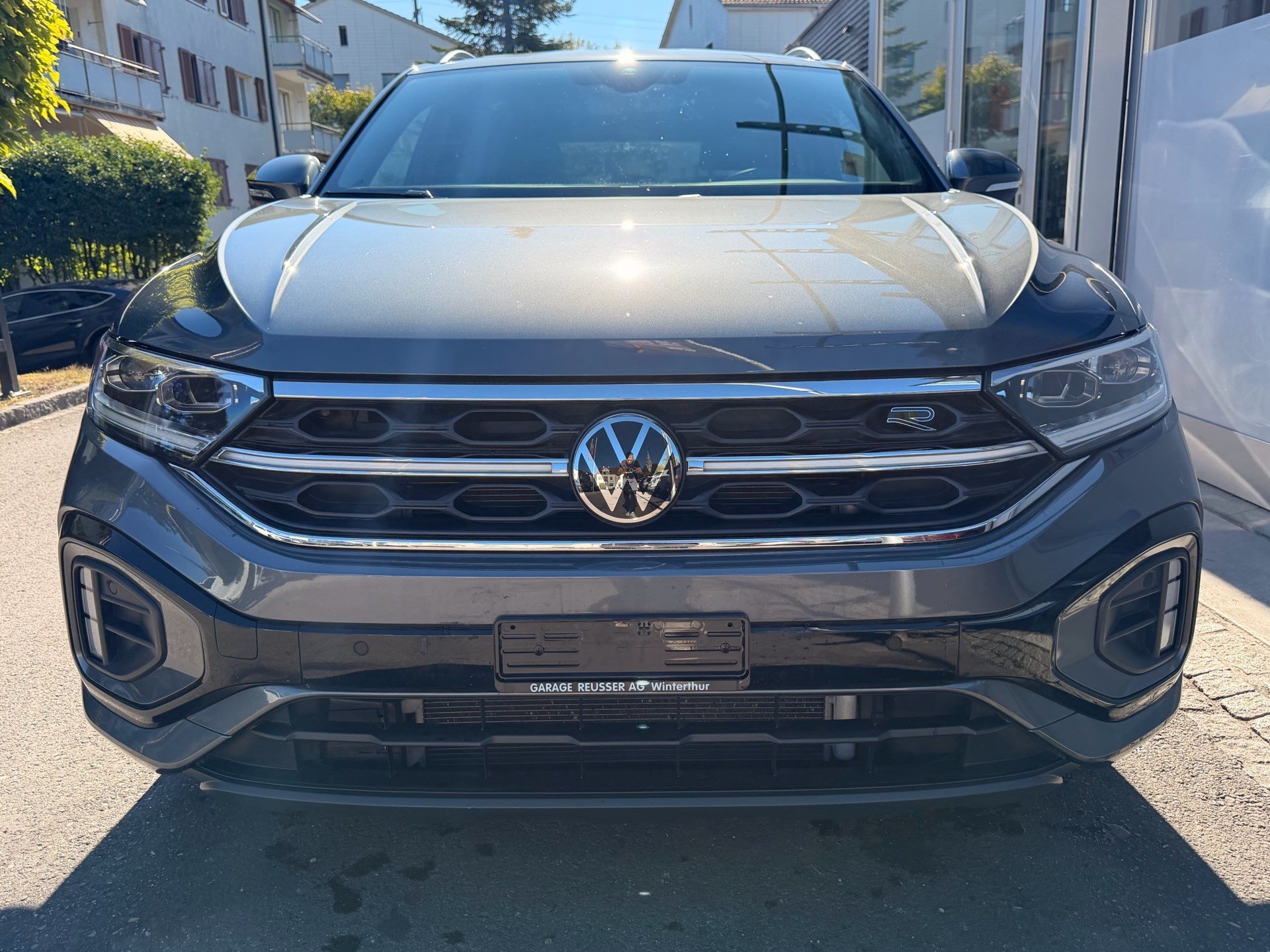 VW T-Roc R-Line 4Motion-showroom-element-1