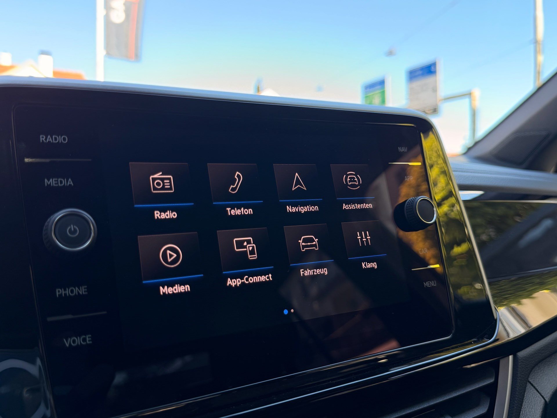VW T-Roc R-Line 4Motion-image-26