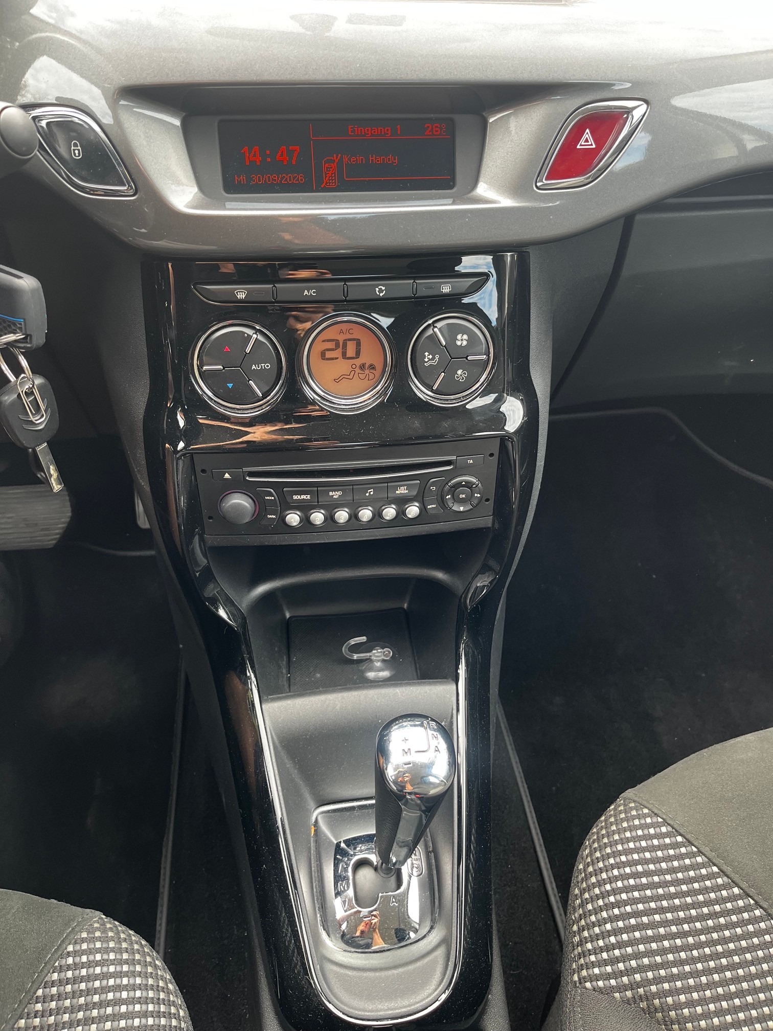 CITROEN C3 1.2i Exclusive ETG5-image-12
