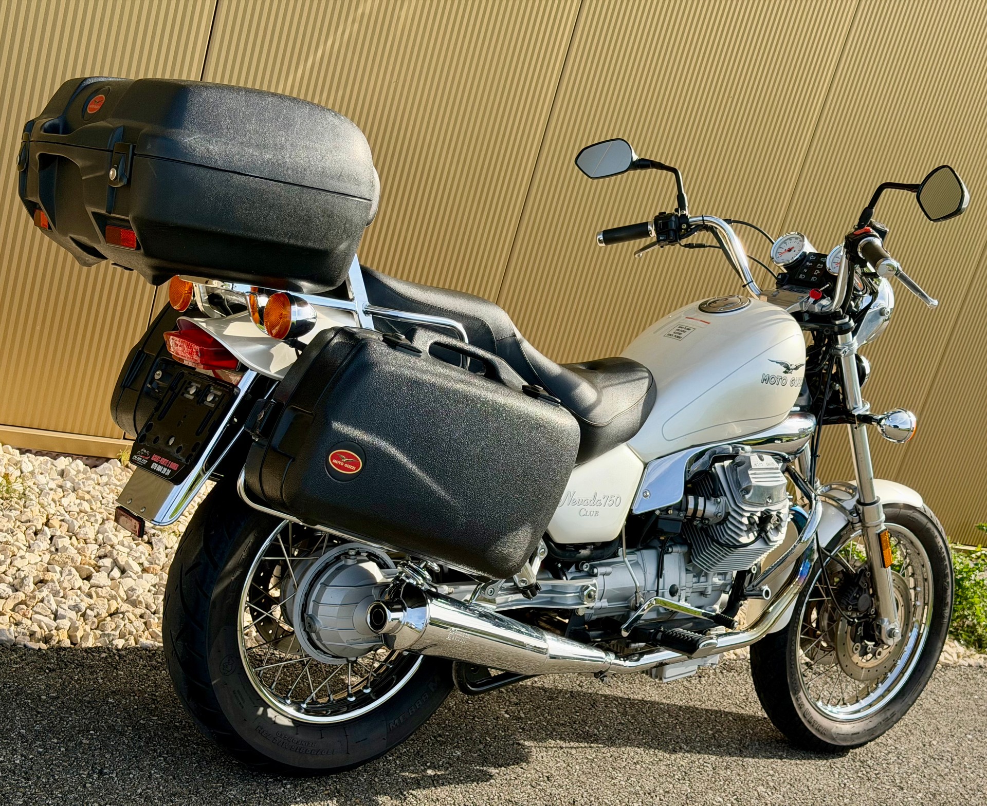 MOTO GUZZI Nevada 750 Club-image-4