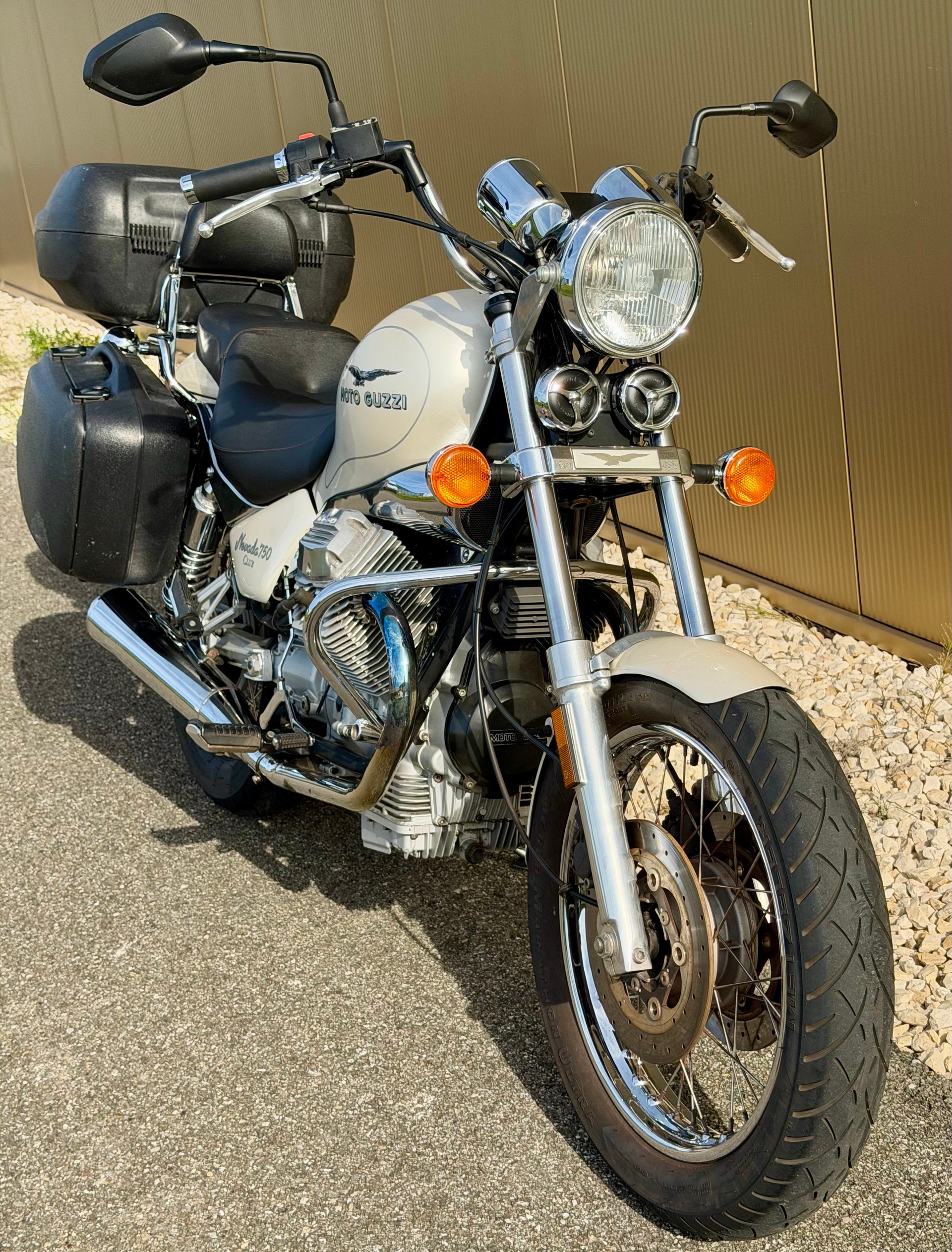 MOTO GUZZI Nevada 750 Club-image-0