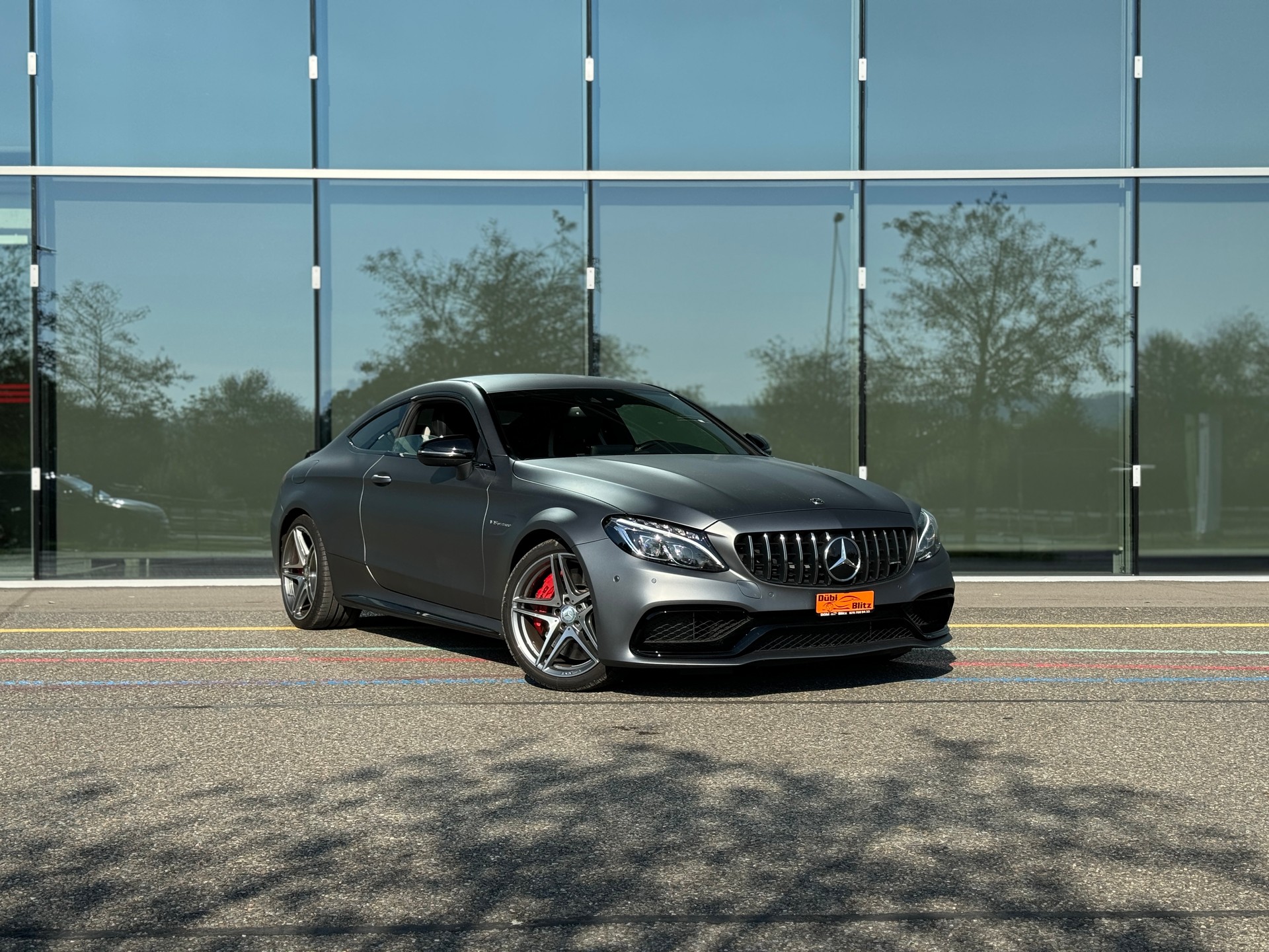MERCEDES-BENZ C 63 S AMG Speedshift-showroom-element-2