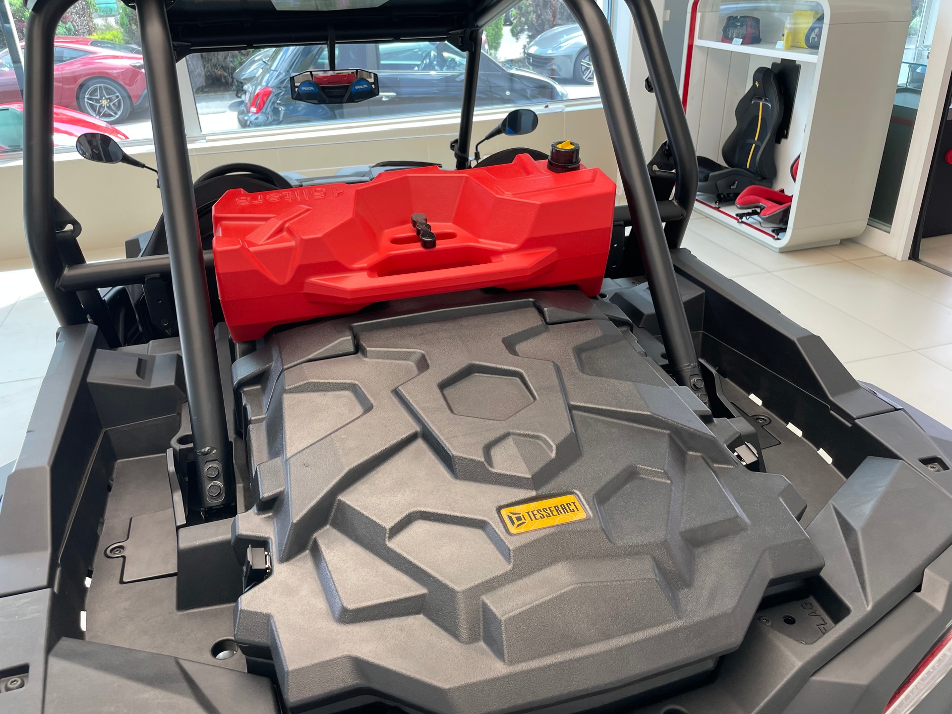 POLARIS RZR XP 1000-image-14