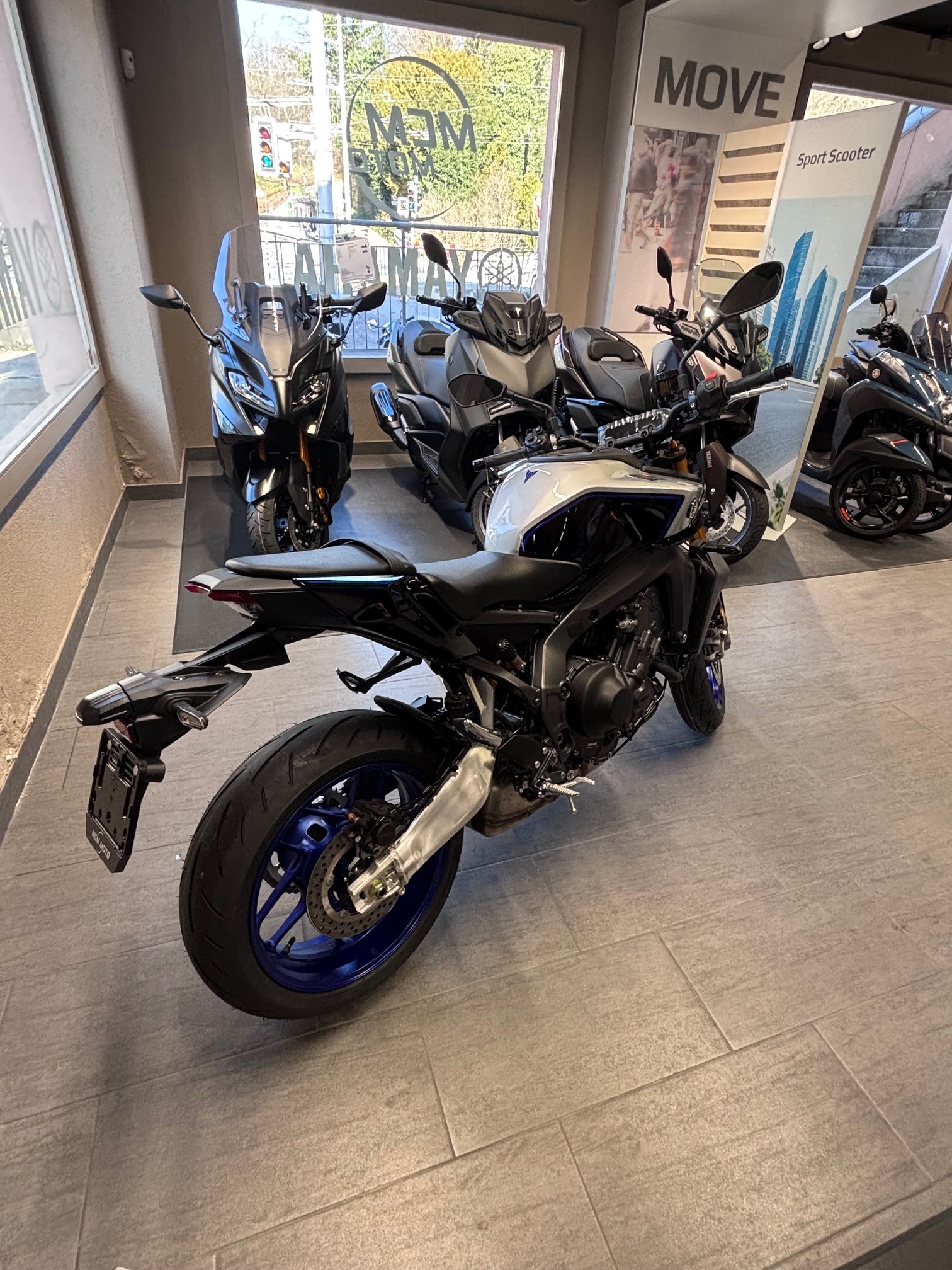YAMAHA MT-09 SP (35kW)-image-3