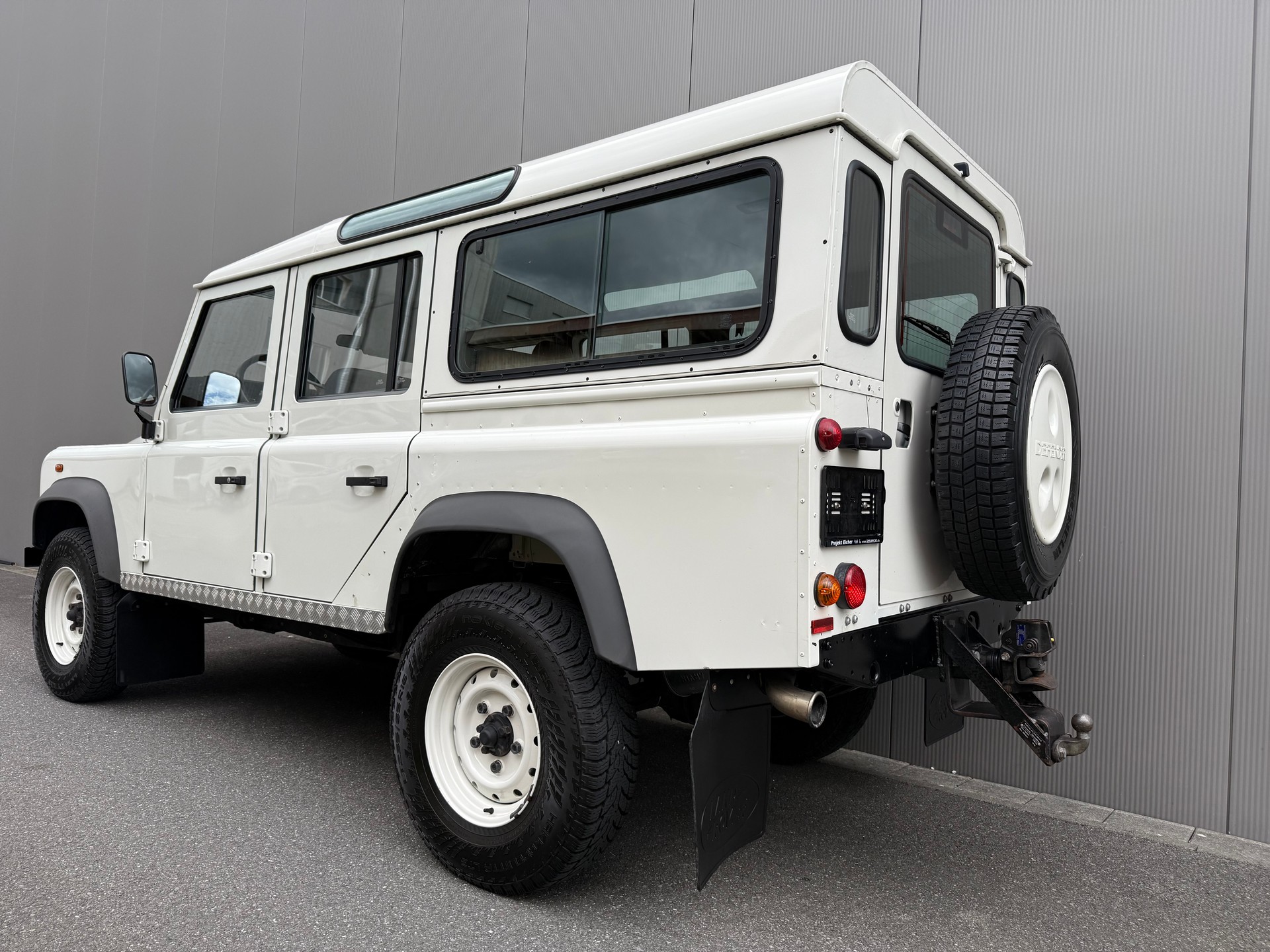 LAND ROVER Defender 110 TD5 3,5T-showroom-element-2