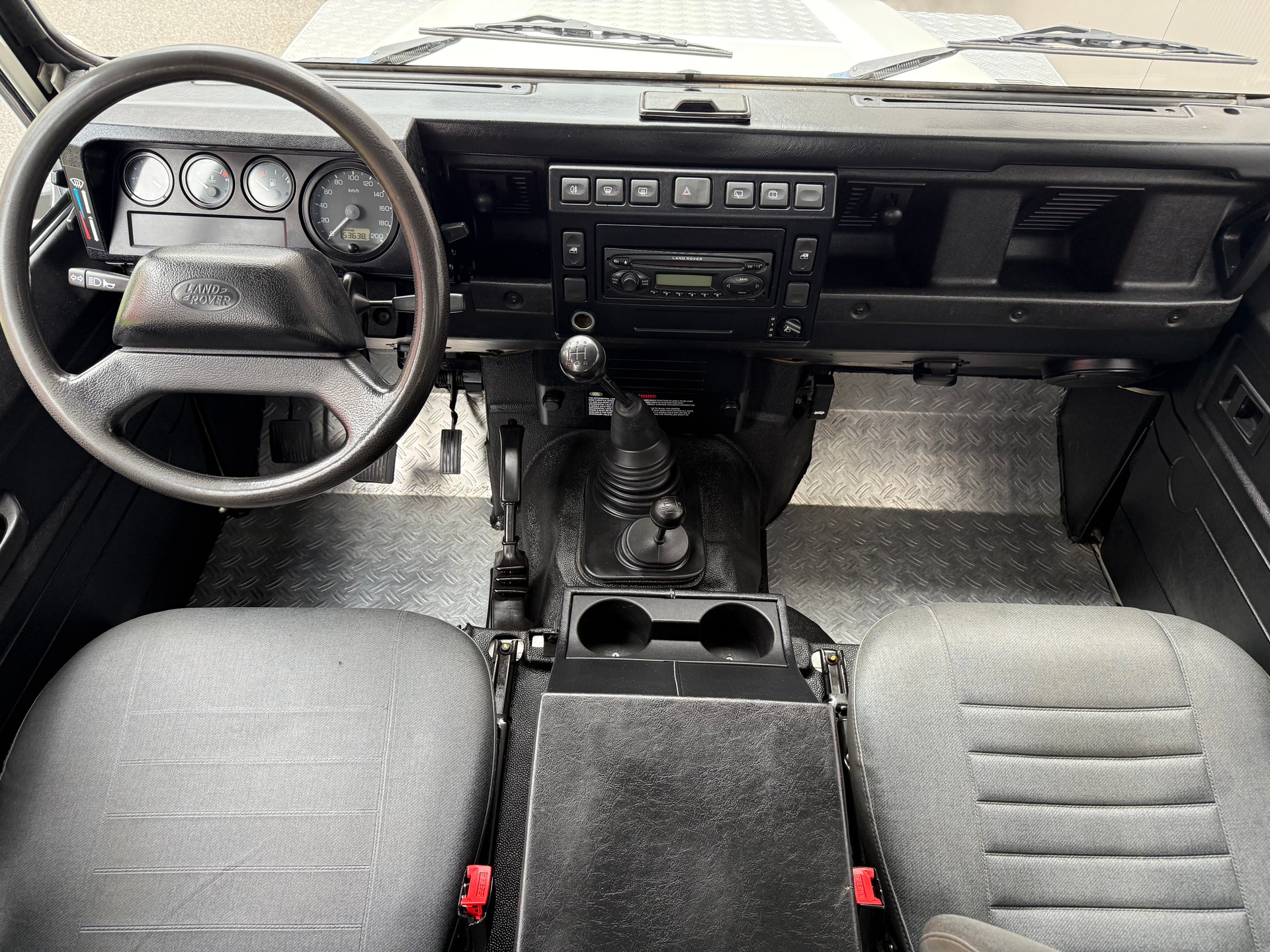 LAND ROVER Defender 110 TD5 3,5T-image-8