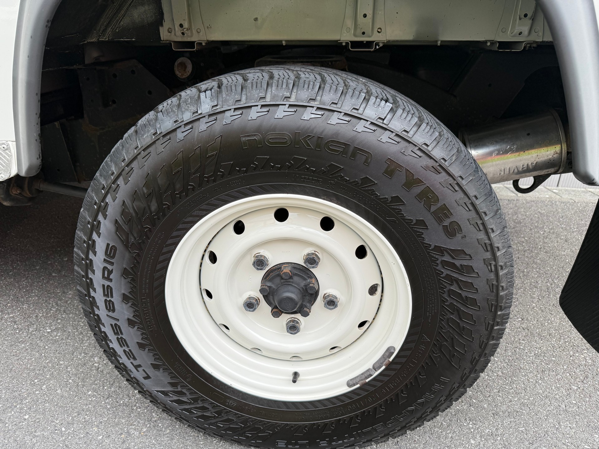 LAND ROVER Defender 110 TD5 3,5T-image-17