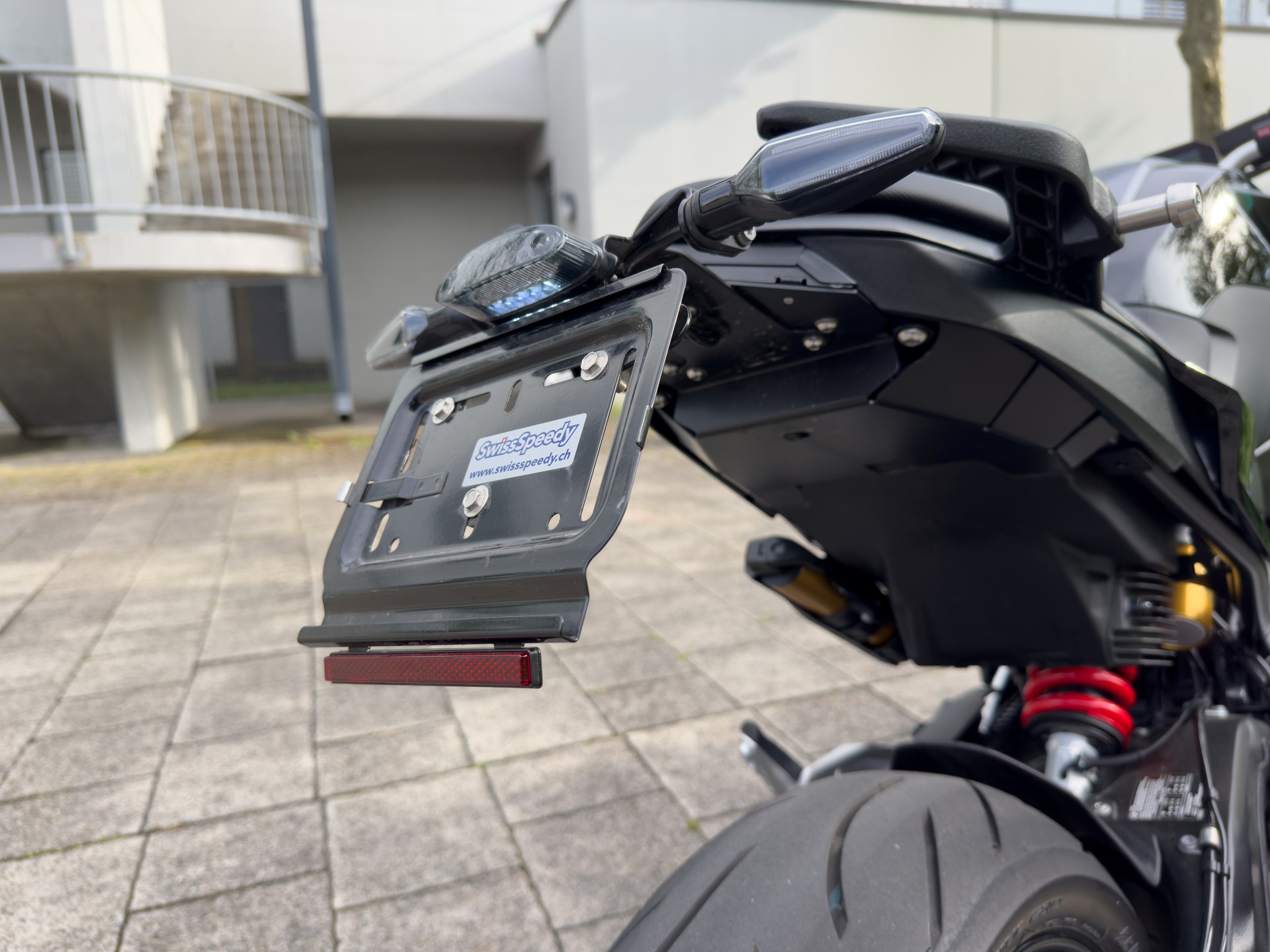 BMW F 900 R A2 (35kW) ABS-image-8