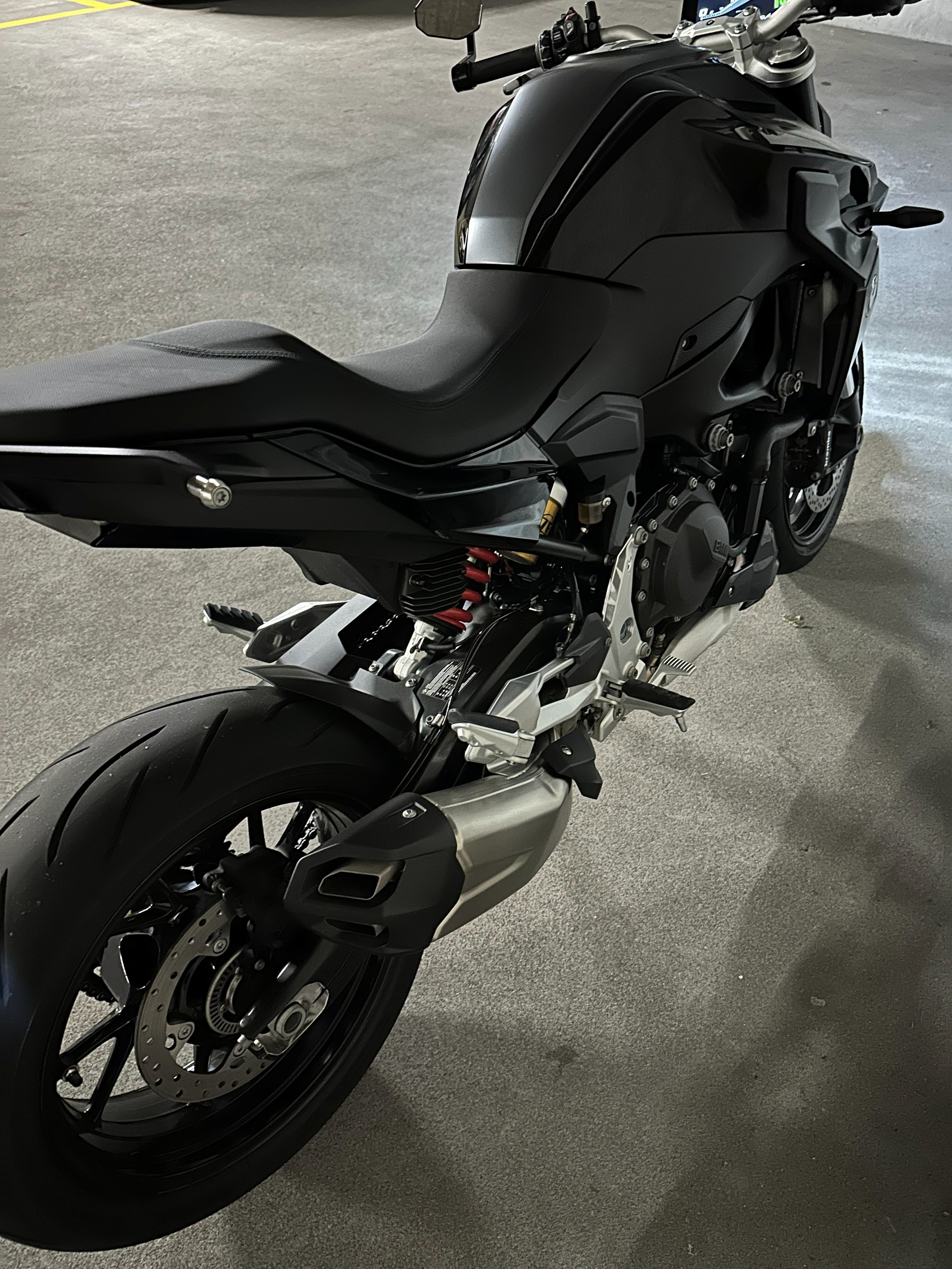 BMW F 900 R A2 (35kW) ABS-image-14