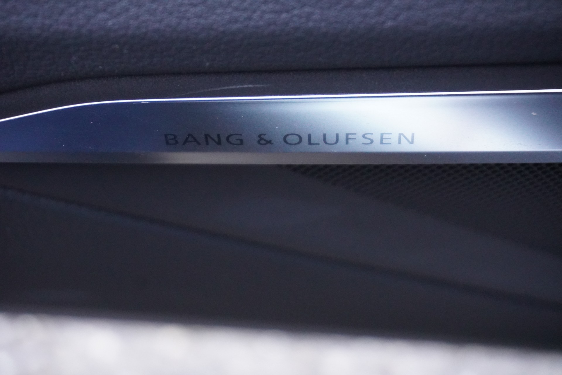AUDI SQ8 e-tron quattro-image-24