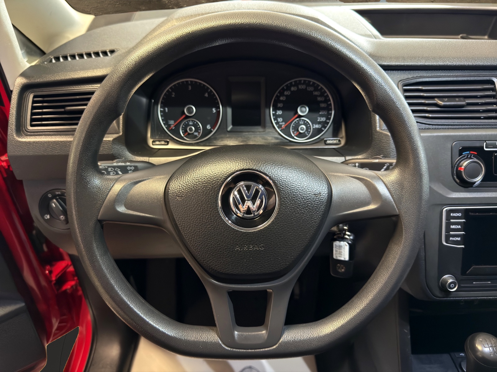VW VW Caddy Maxi 2.0TDI 4Motion BlueMotion Technology-image-12