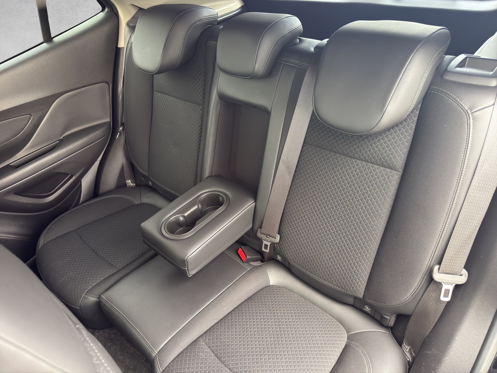 OPEL Mokka X 1.6 CDTi Enjoy 4WD-image-13