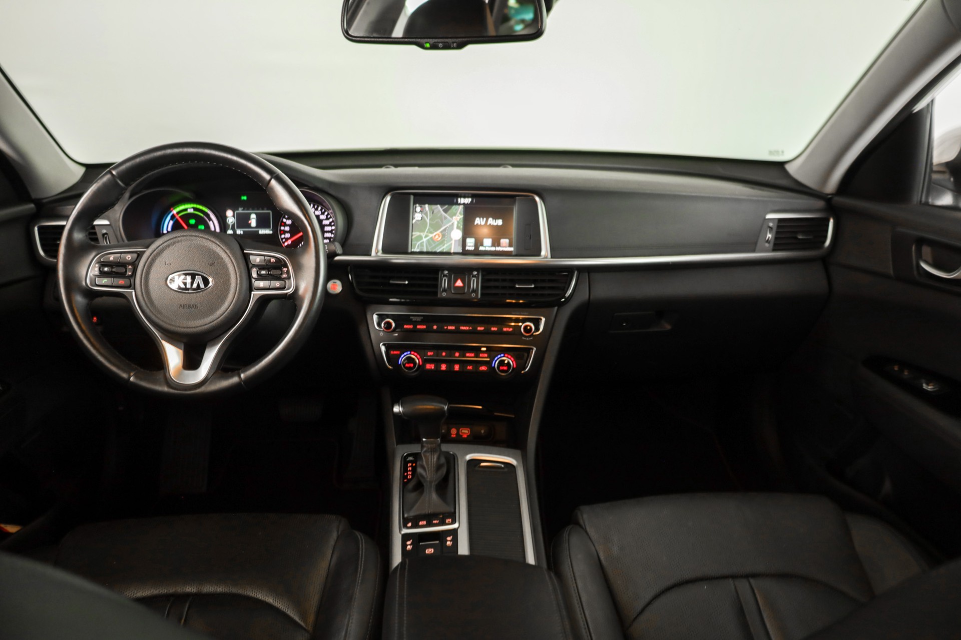 KIA Optima SW 2.0 T-GDI Plug-in Hybrid Automat-image-10