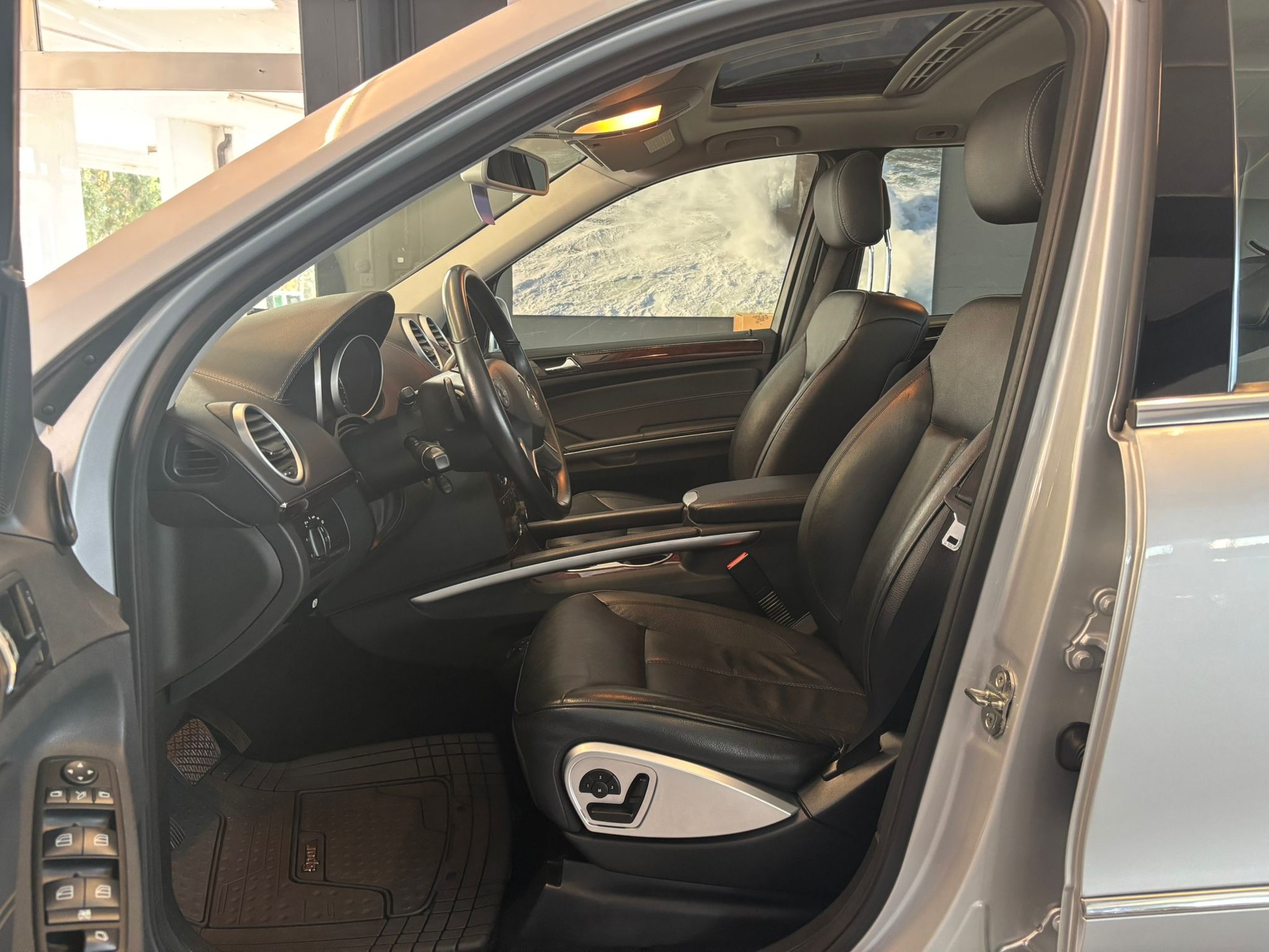 MERCEDES-BENZ GL 450 4Matic 7G-Tronic-image-7