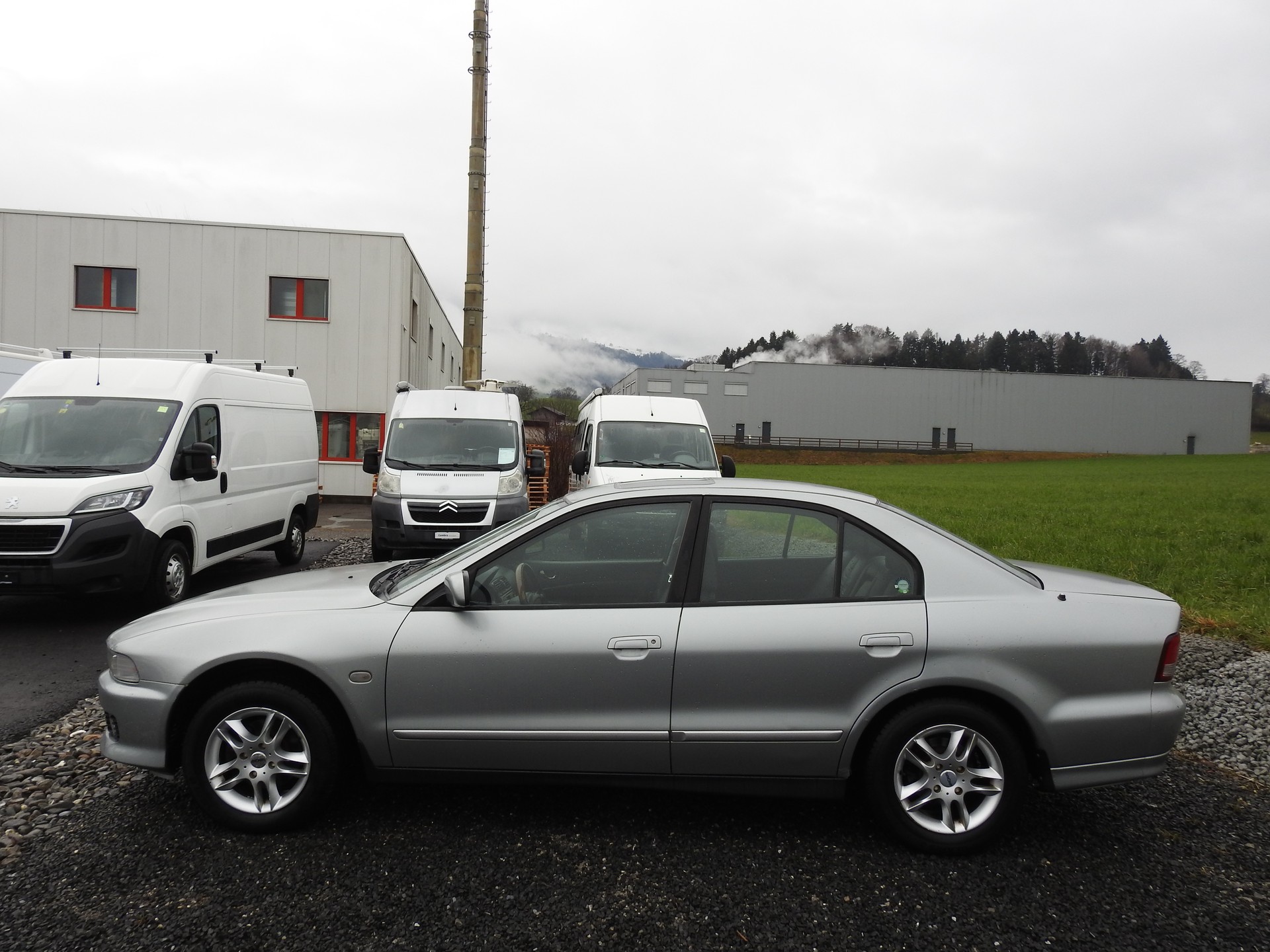 MITSUBISHI Galant 2.5 V6 24V Edition-image-1