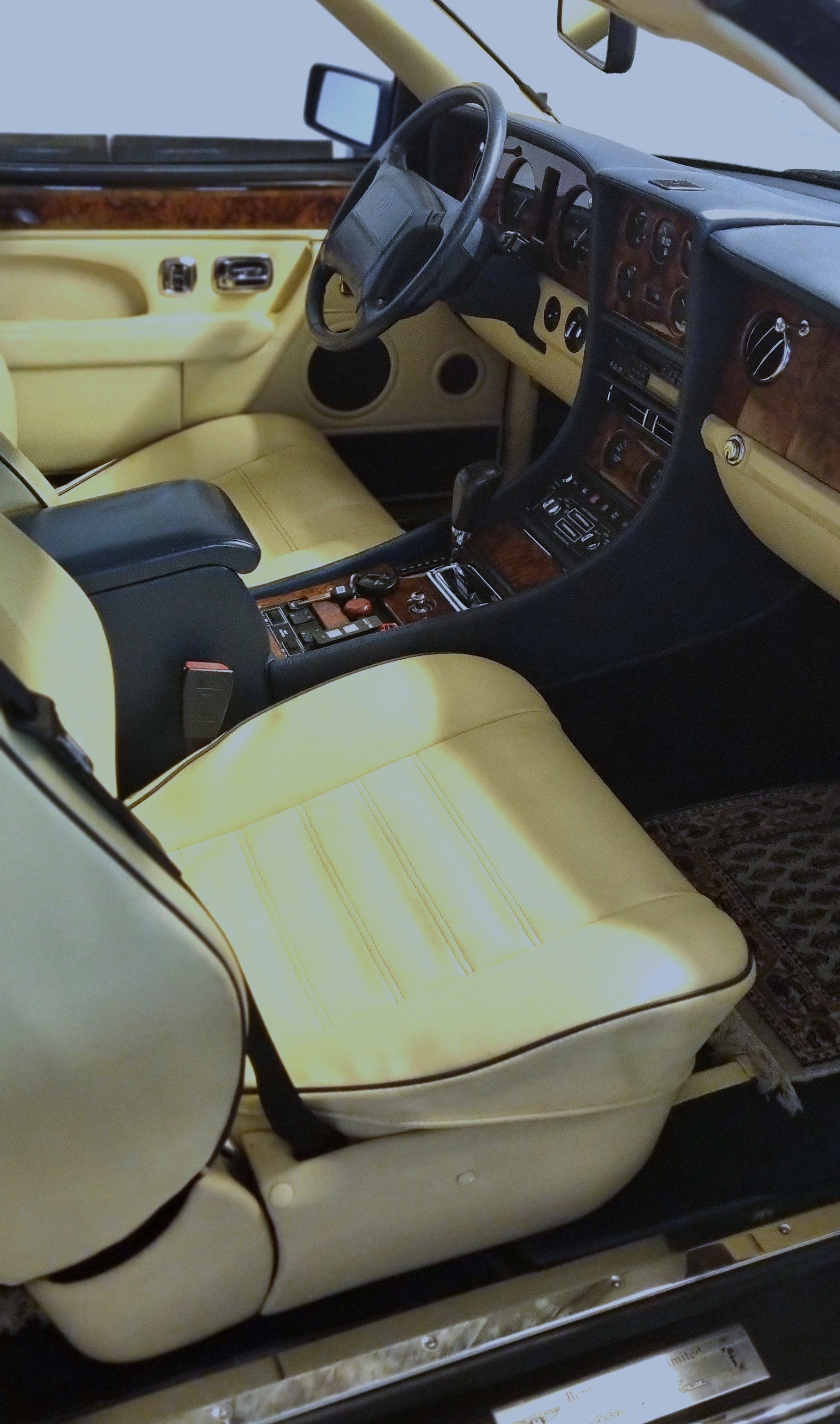 BENTLEY Azure-image-4