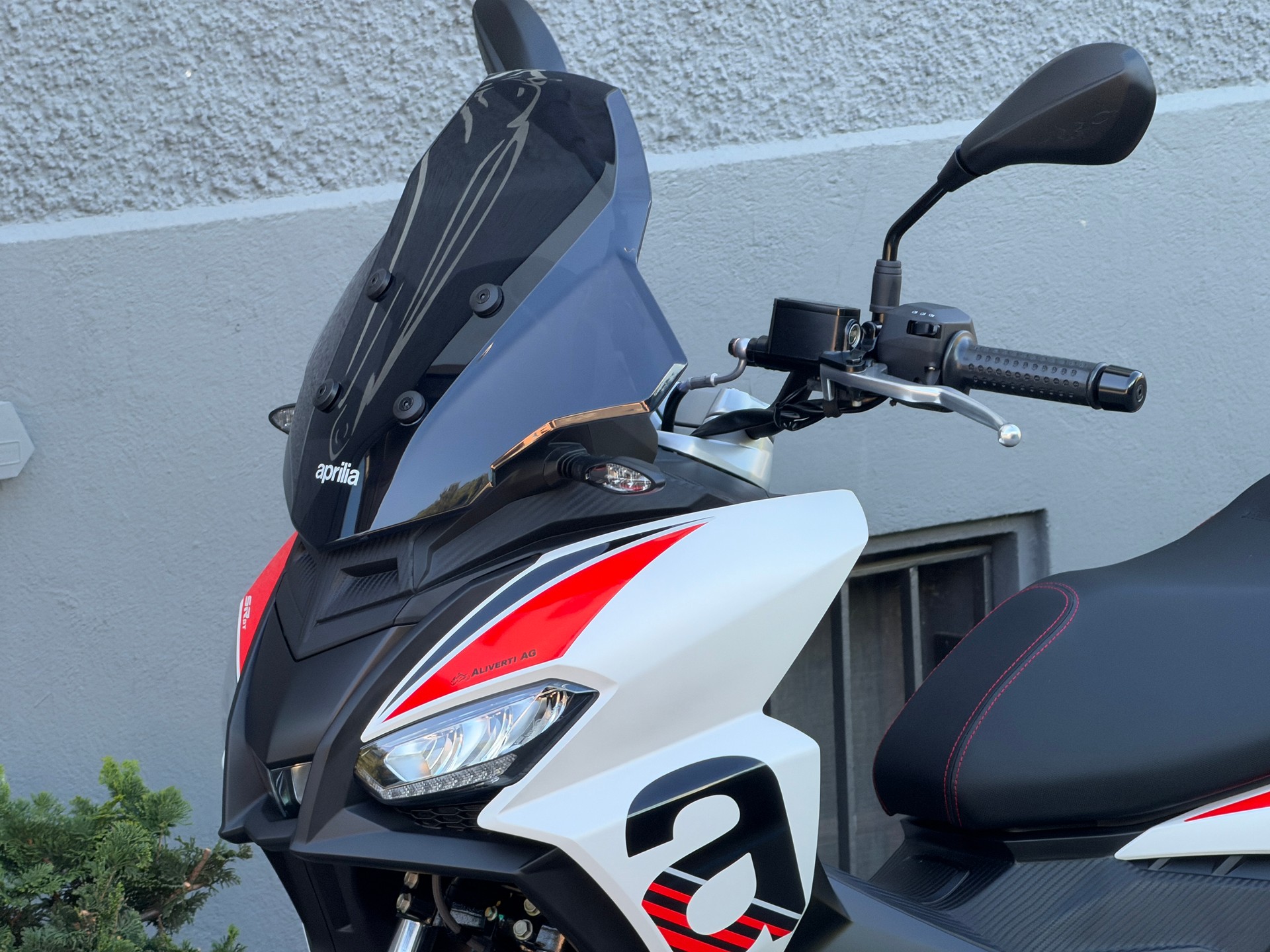 APRILIA SR 125 GT Sport ABS E5+-image-2
