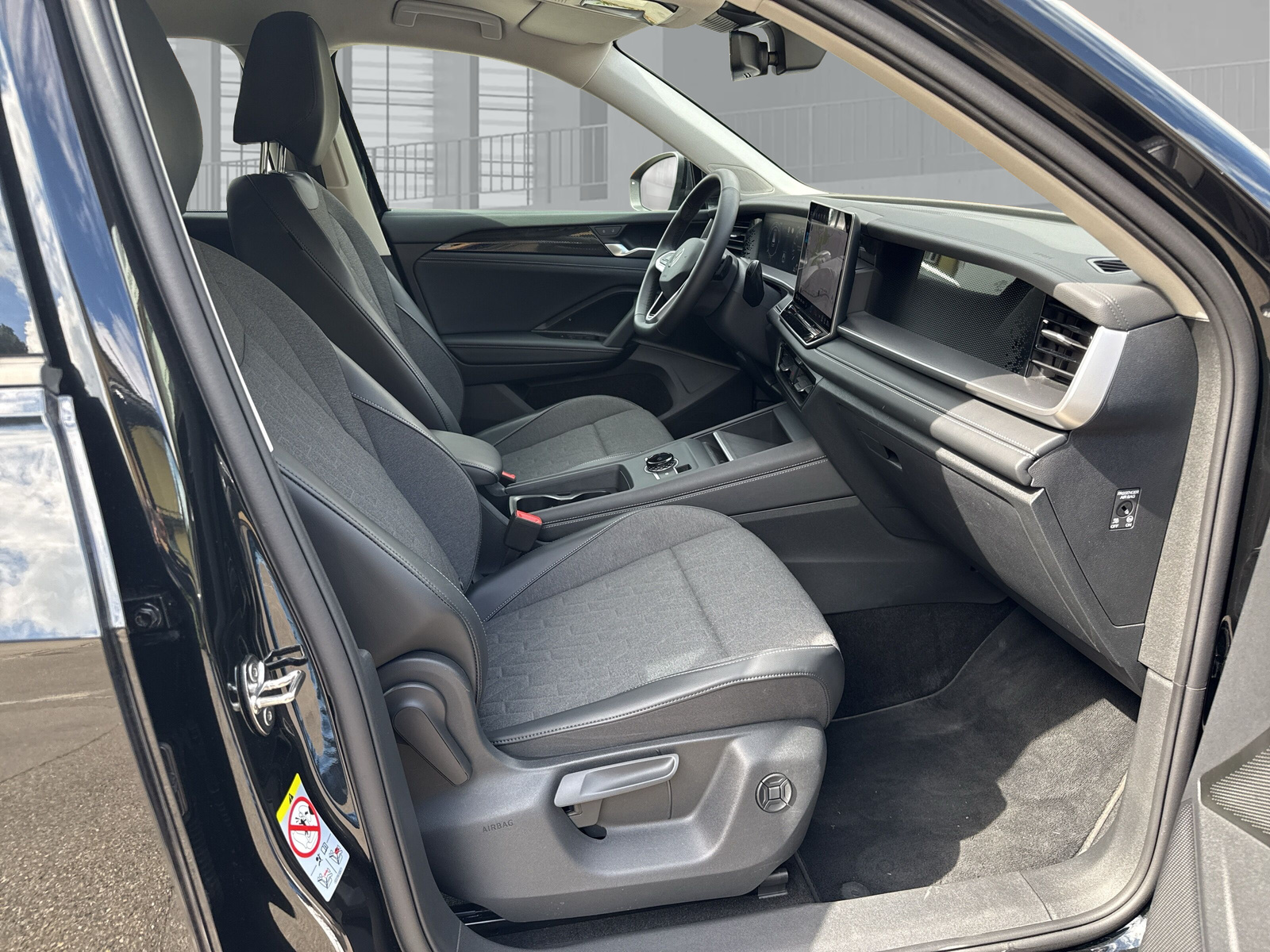VW Tayron 2.0 TDI SCR Life 4Motion DSG-image-25
