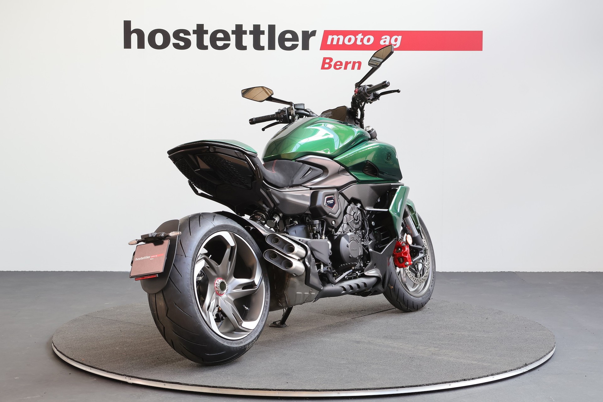 DUCATI Diavel V4 Bentley Nr. 095/500 Limited Edition-showroom-element-2