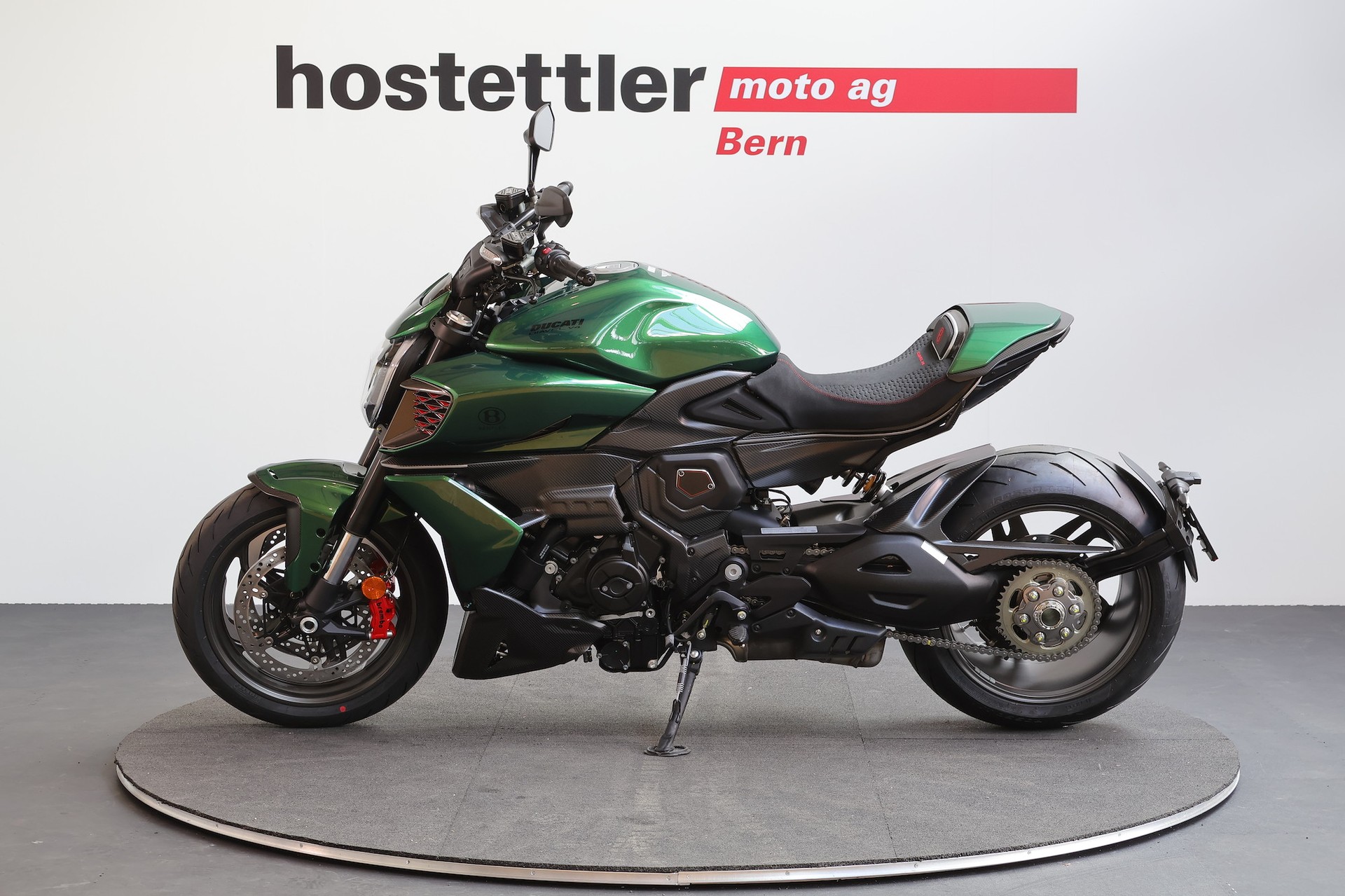 DUCATI Diavel V4 Bentley Nr. 095/500 Limited Edition-image-4