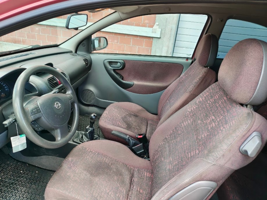 OPEL Corsa 1.2 16V Comfort-image-7