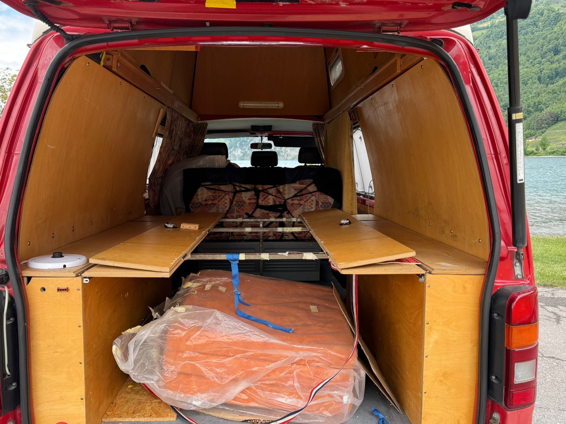 TOYOTA Hiace-image-12