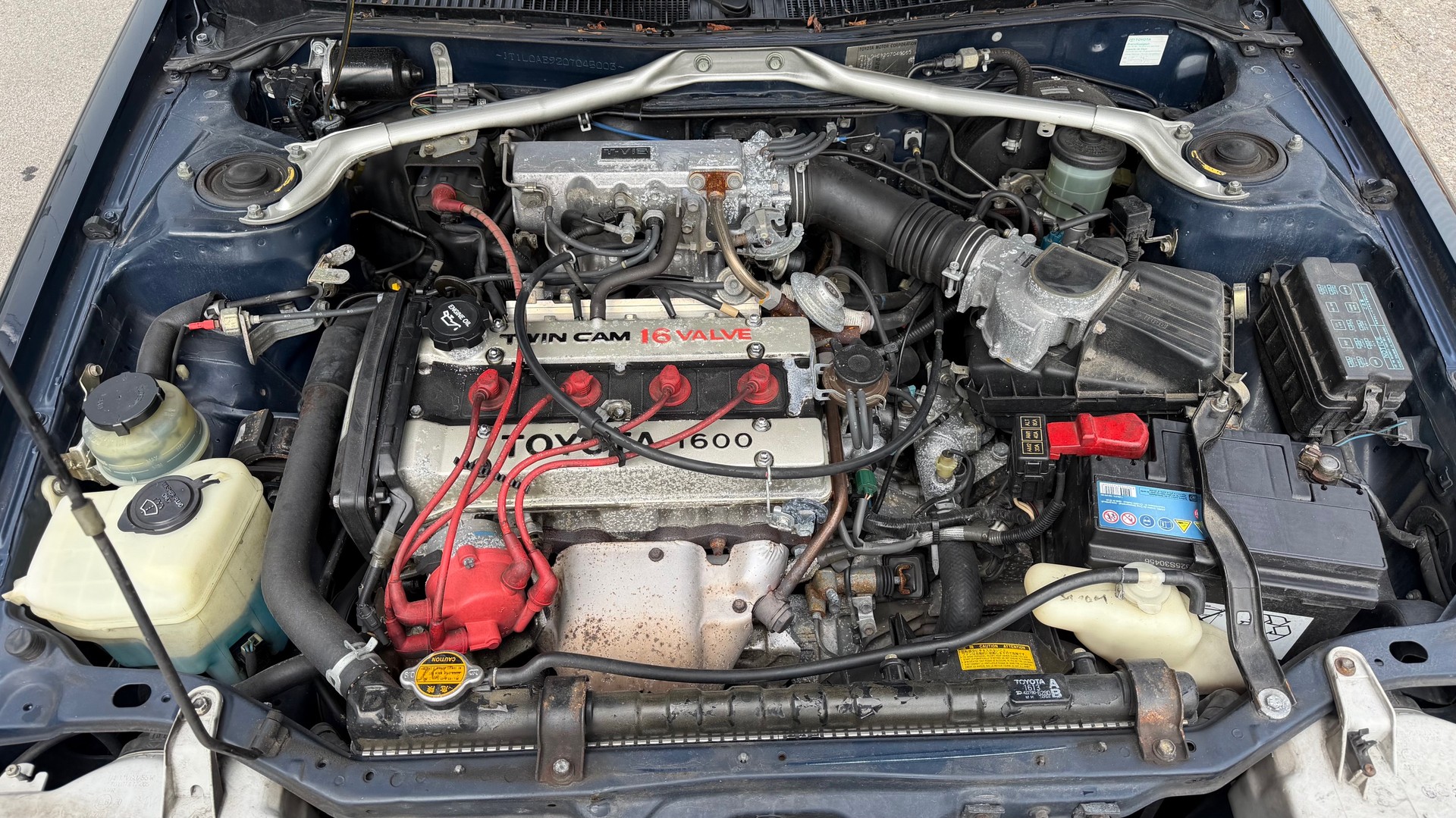 TOYOTA Corolla 1.6 GTi Liftback-image-13