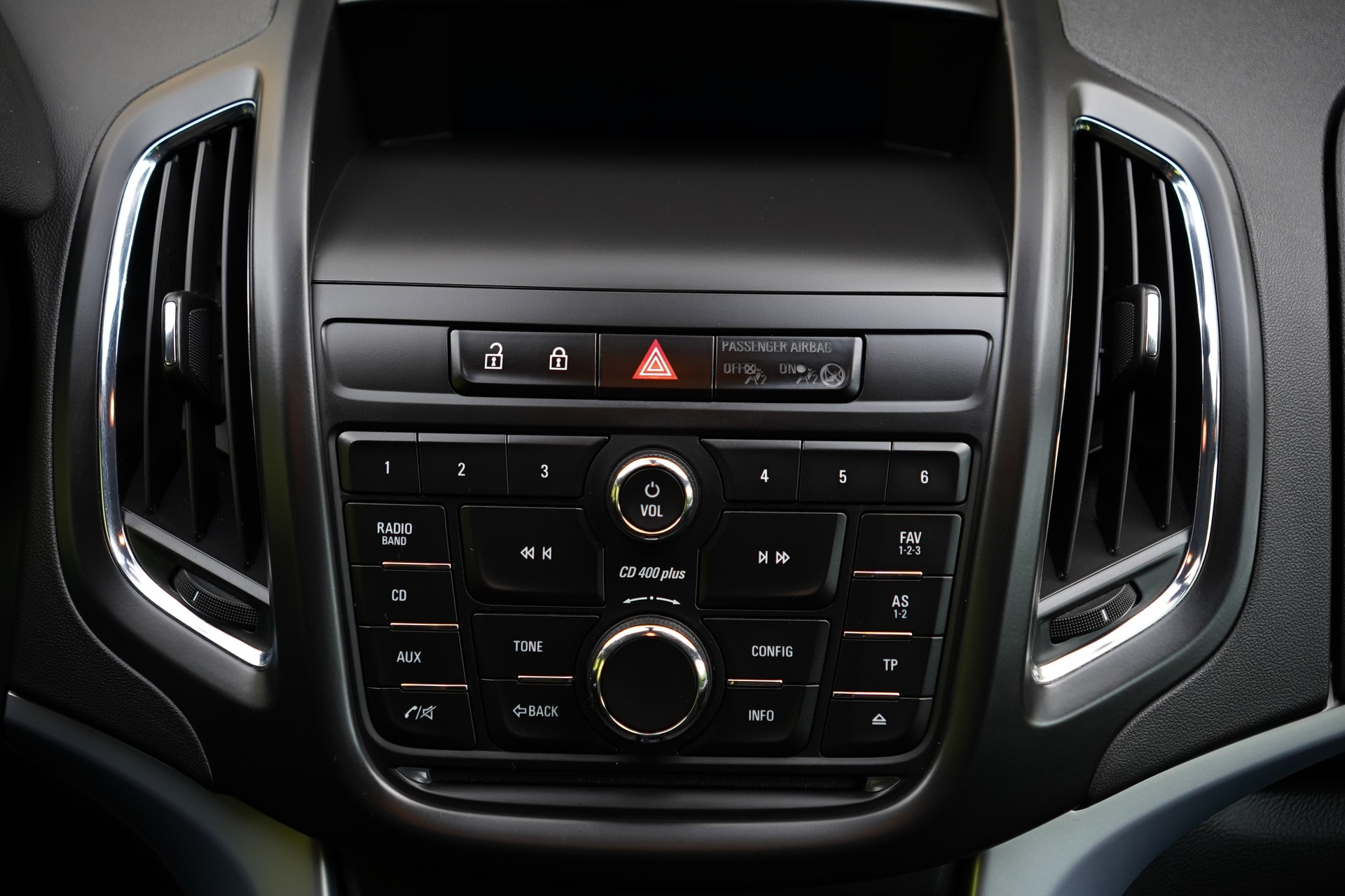 OPEL Zafira Tourer 2.0 CDTi Automatic-image-26