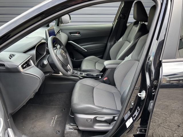 TOYOTA Corolla Cross 2.0 HSD Trend AWD-i-image-8