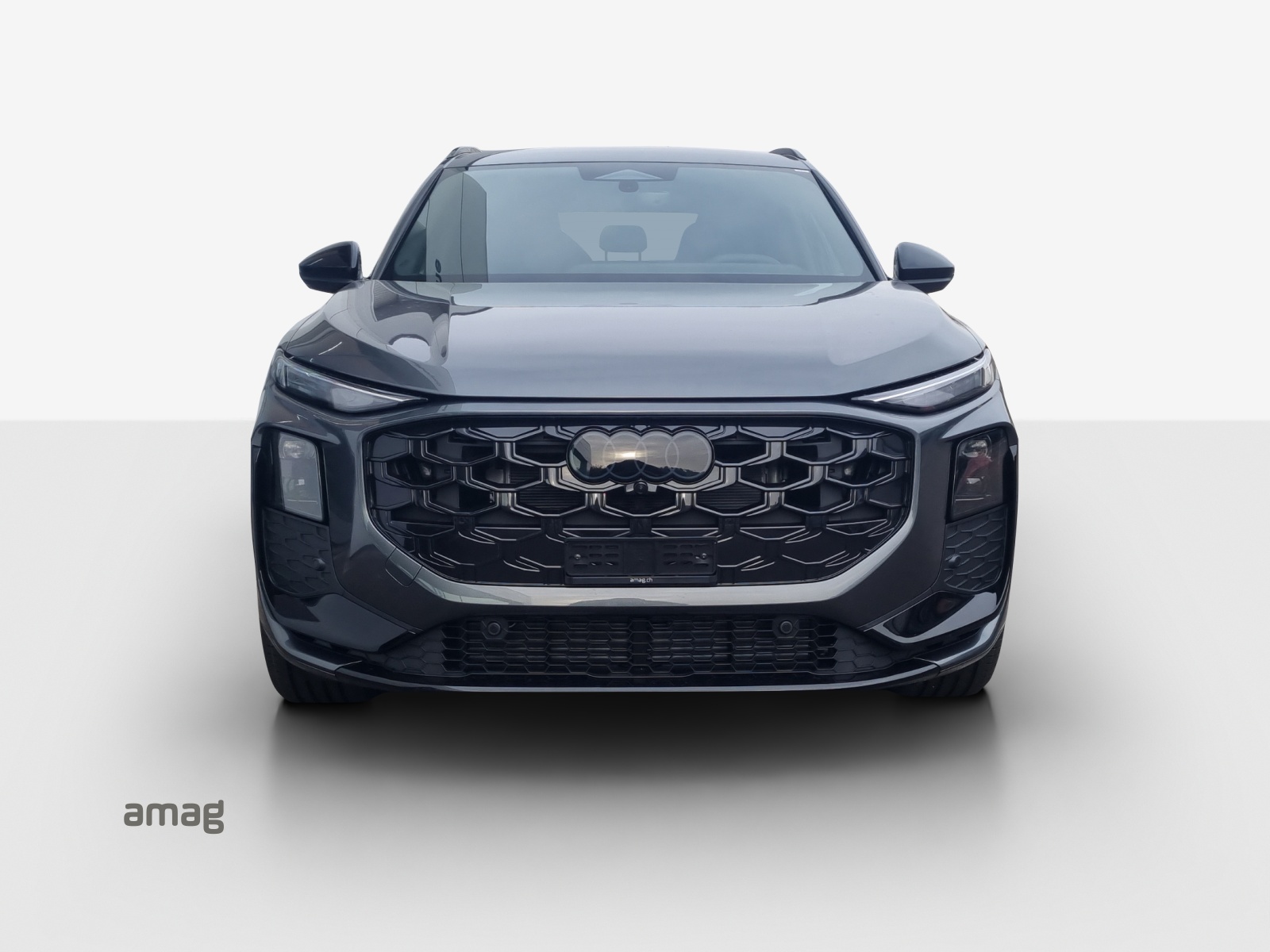 AUDI Q3 SUV TFSI quattro 195 kW S tronic-image-6