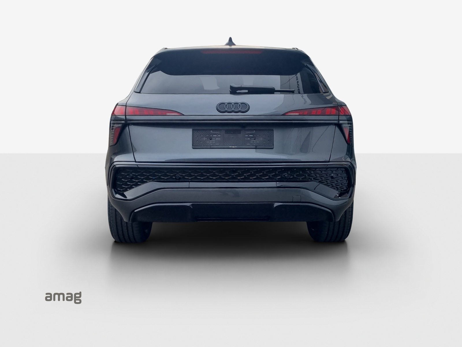 AUDI Q3 SUV TFSI quattro 195 kW S tronic-showroom-element-3