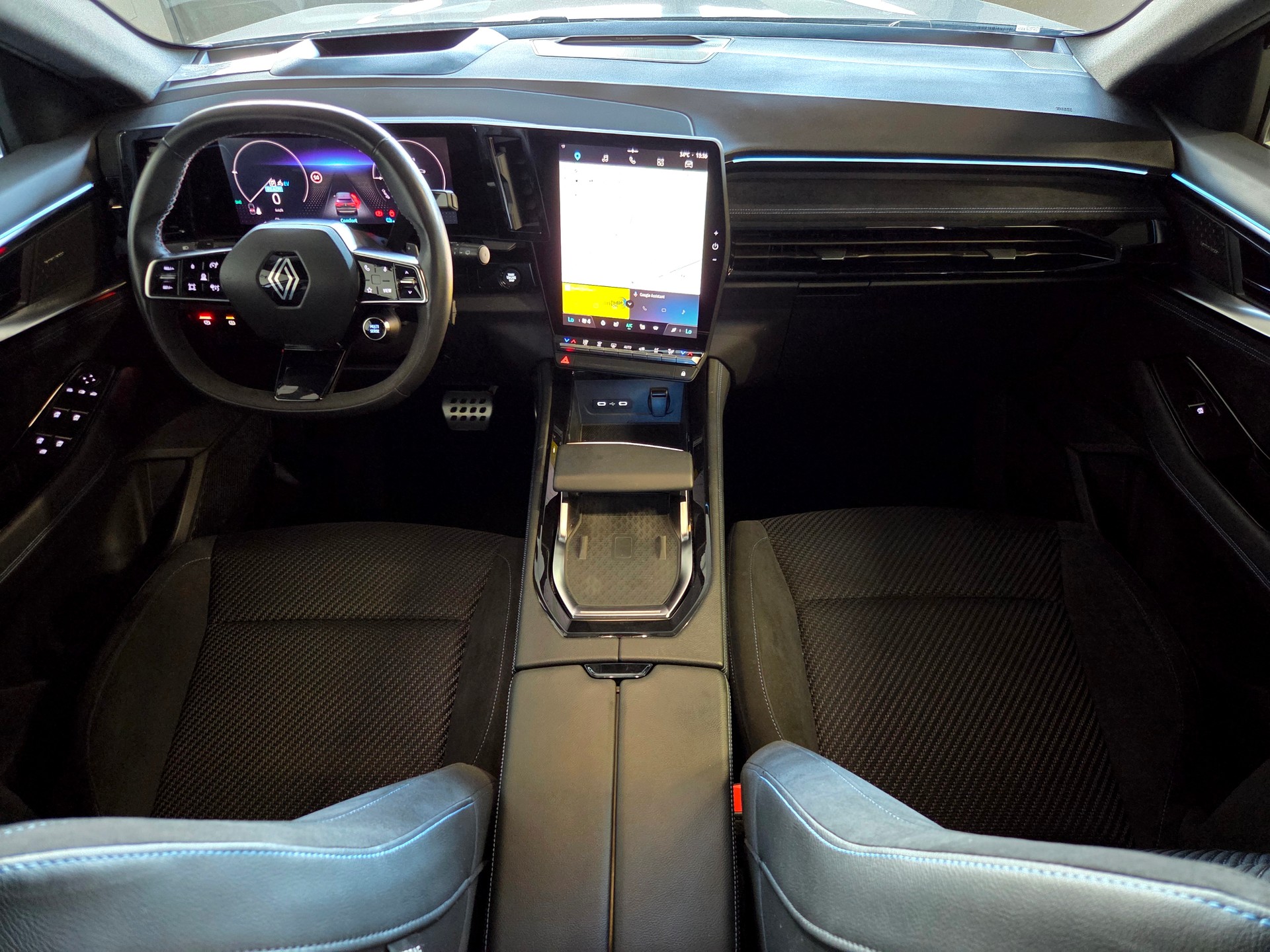 RENAULT Austral 1.2 E-Tech iconic esprit Alpine-image-5