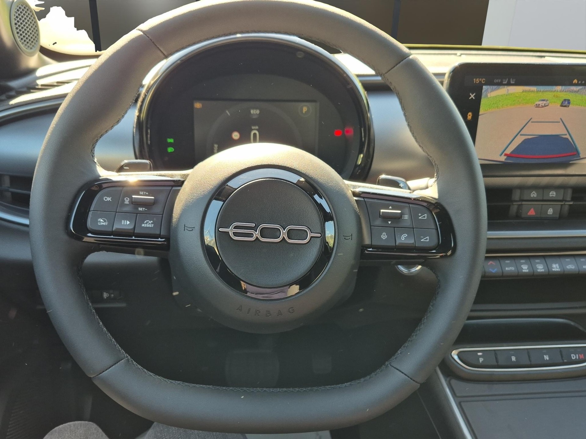FIAT 600 1.2 Hybrid 145 Sport-image-13
