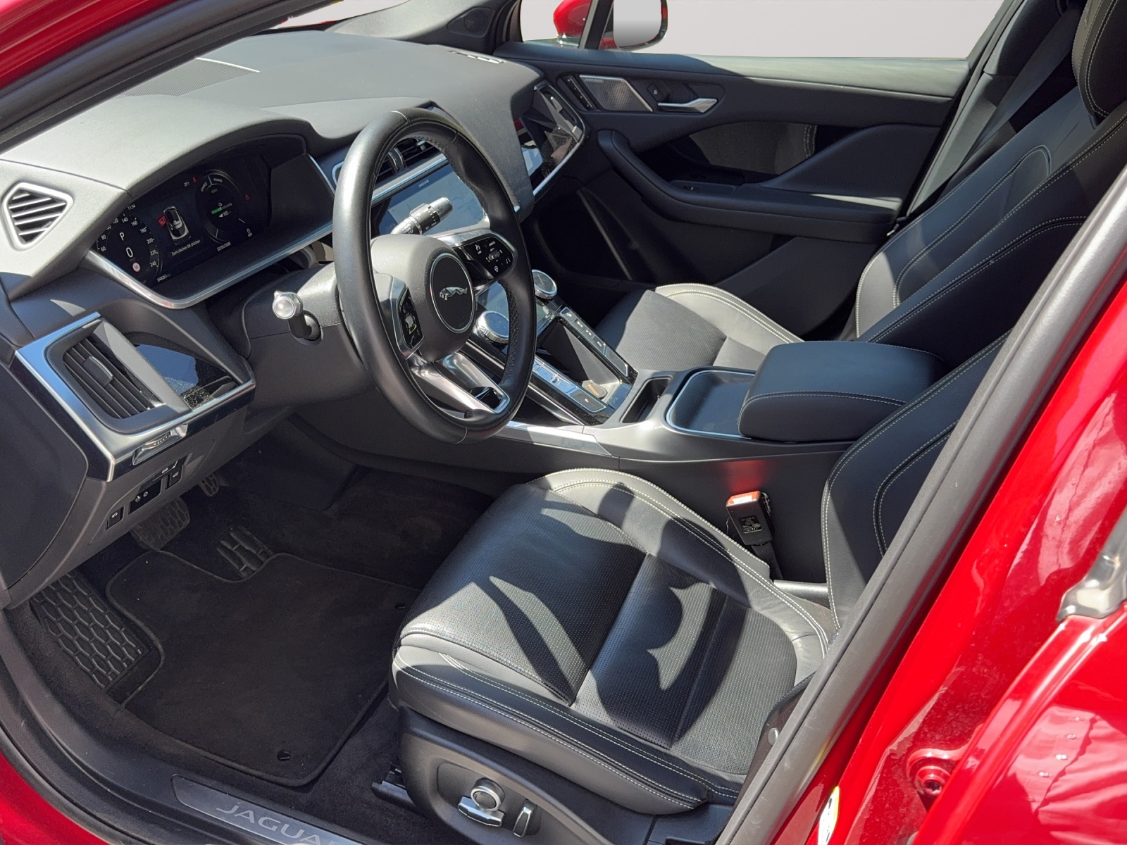JAGUAR I-Pace EV400 S AWD-image-4