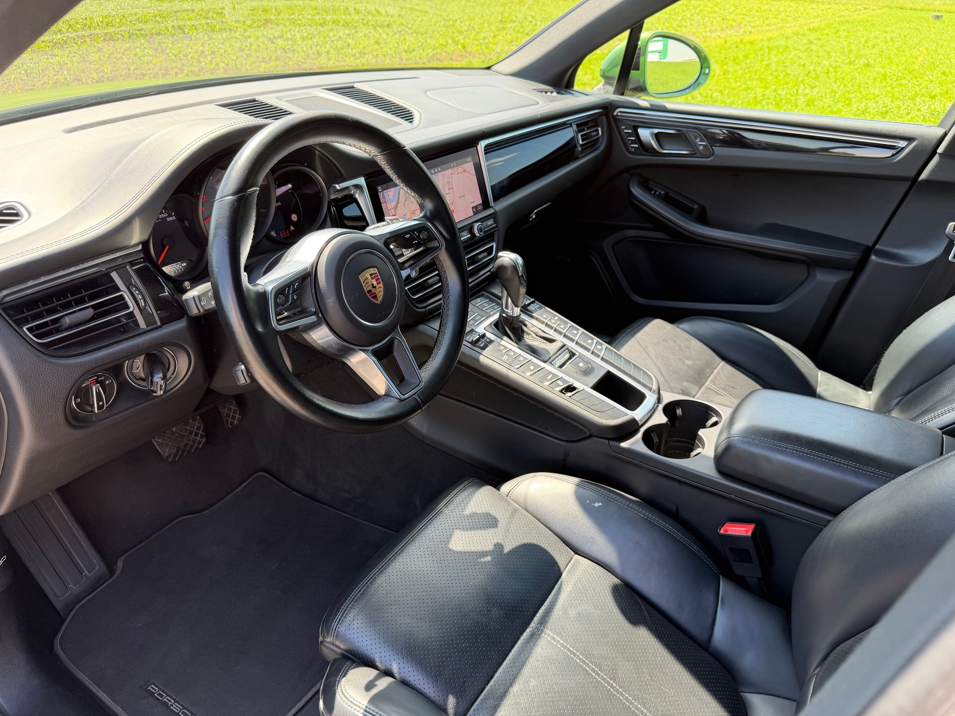 PORSCHE Macan S PDK-image-9