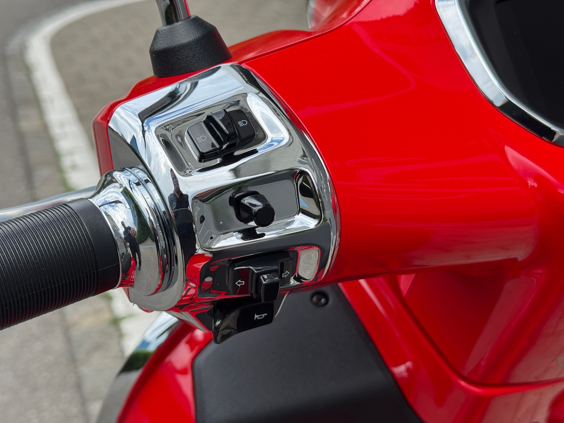 PIAGGIO Vespa GTS 310 Super RST E5+-image-8