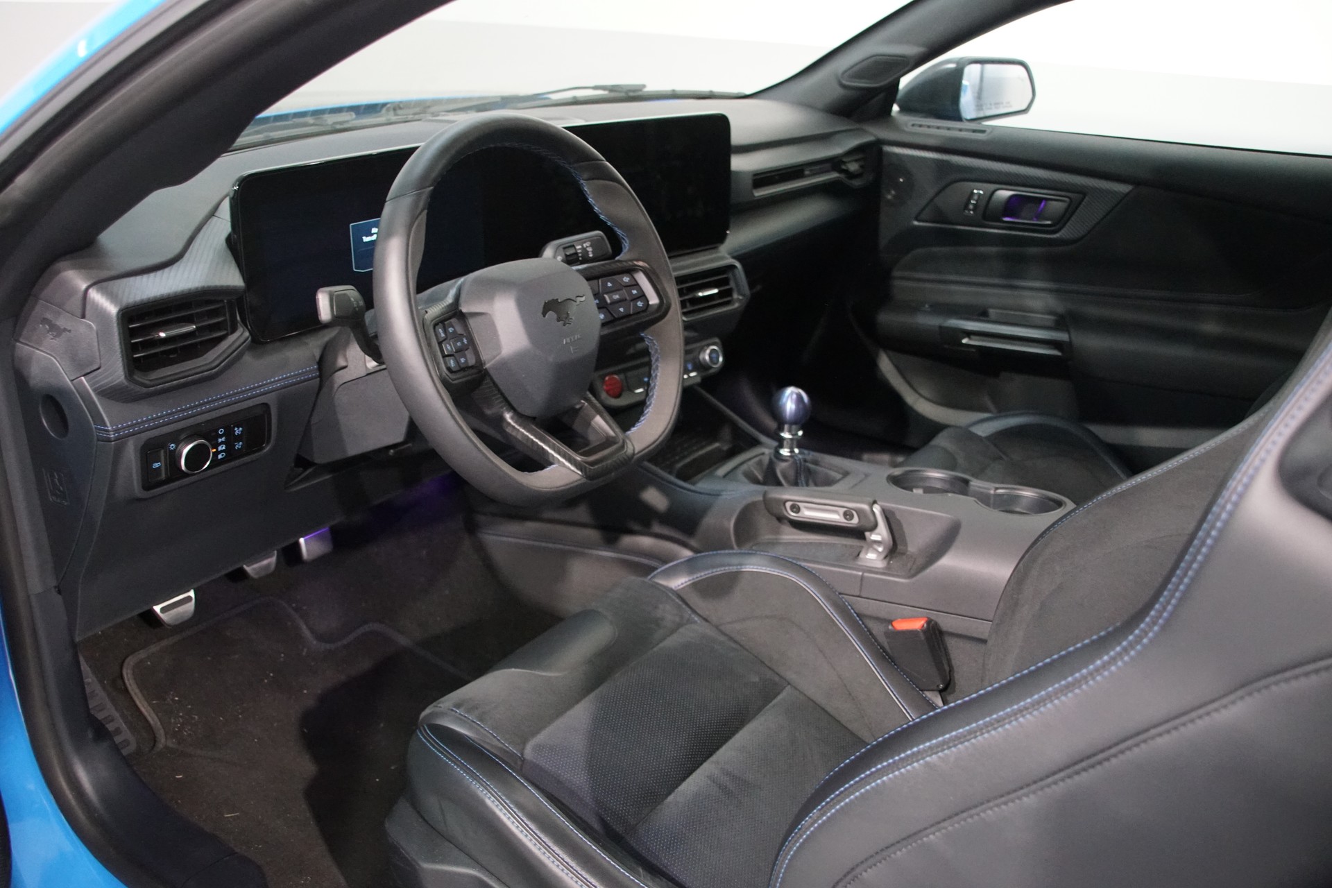 FORD Dark Horse USA Version-image-11