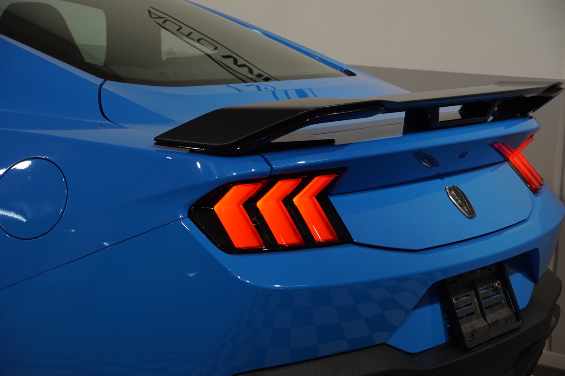 FORD Dark Horse USA Version-image-8