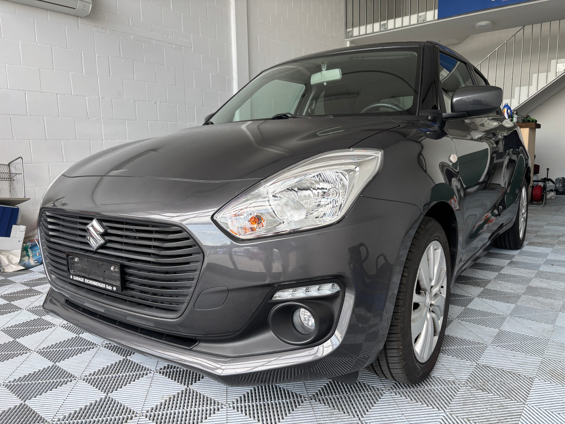 SUZUKI Swift 1.0 12V Compact+