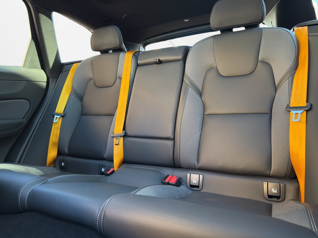 VOLVO XC60 T8 eAWD PluginHybrid Polestar Geartronic-image-10