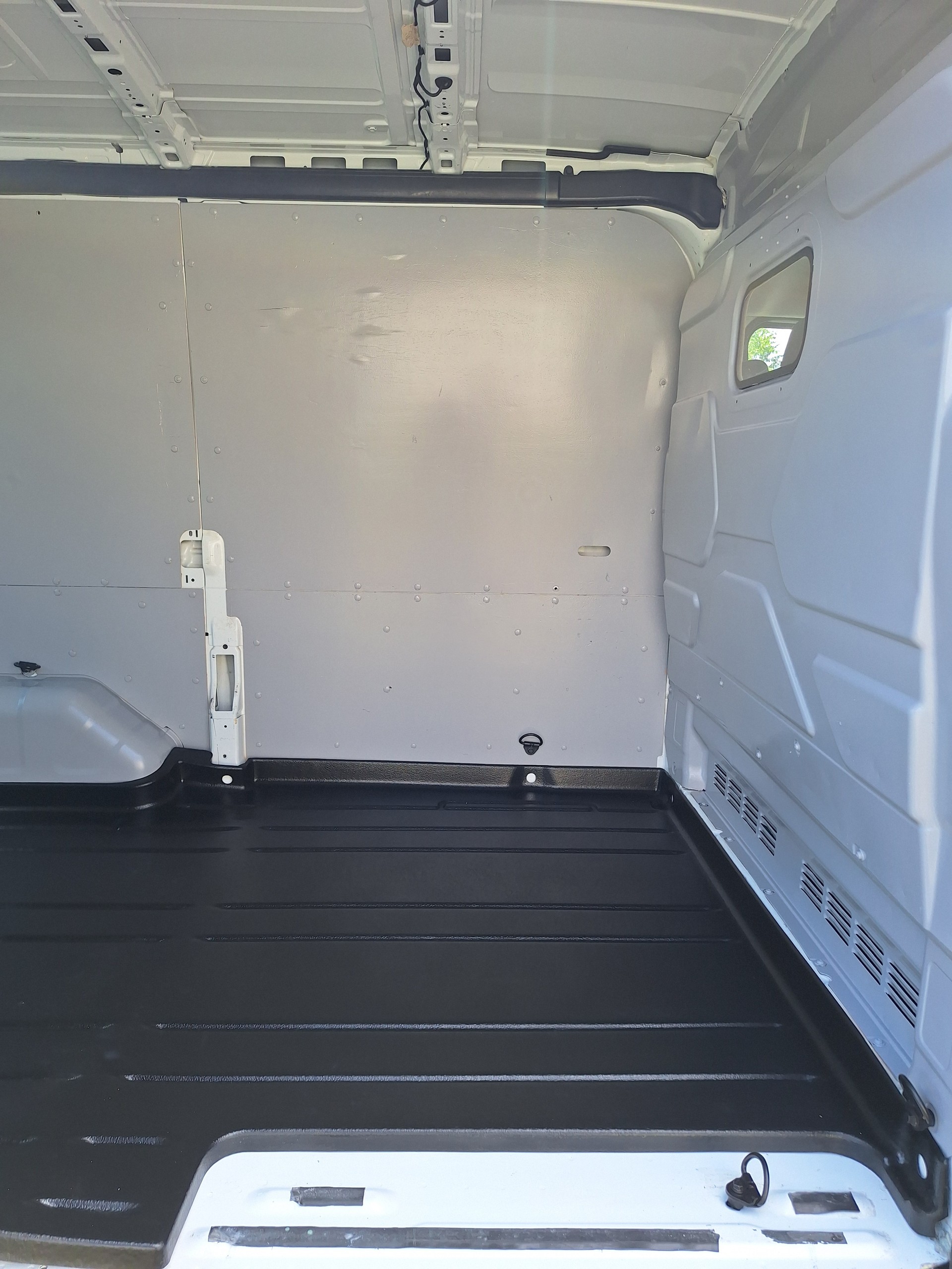 FORD Transit Van 310 L2 Trend 2.0 TDCi 105 FWD-image-7